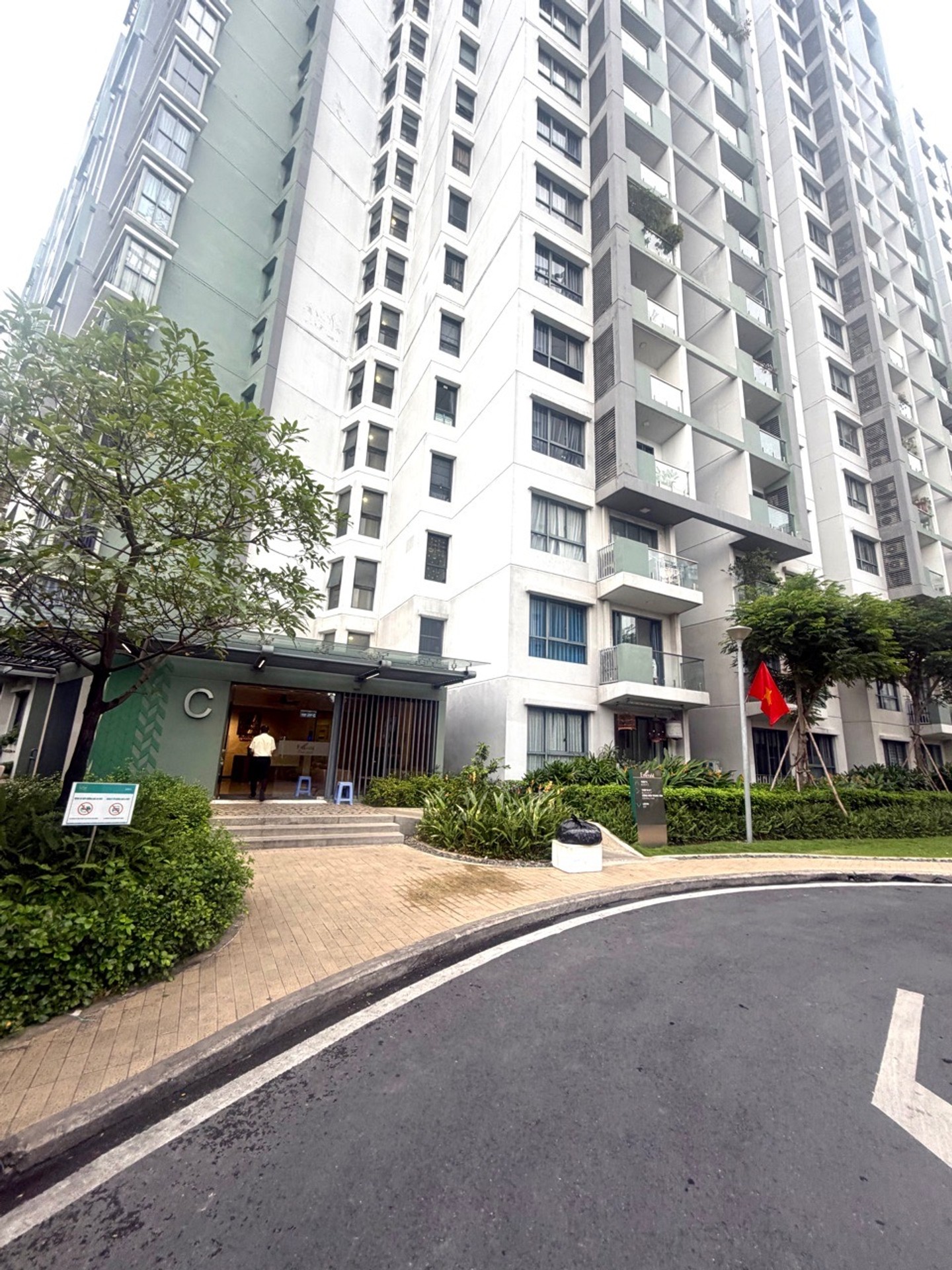 Căn hộ tầng trệt xanh mướt tại Celadon City - Tân Sơn Nhì