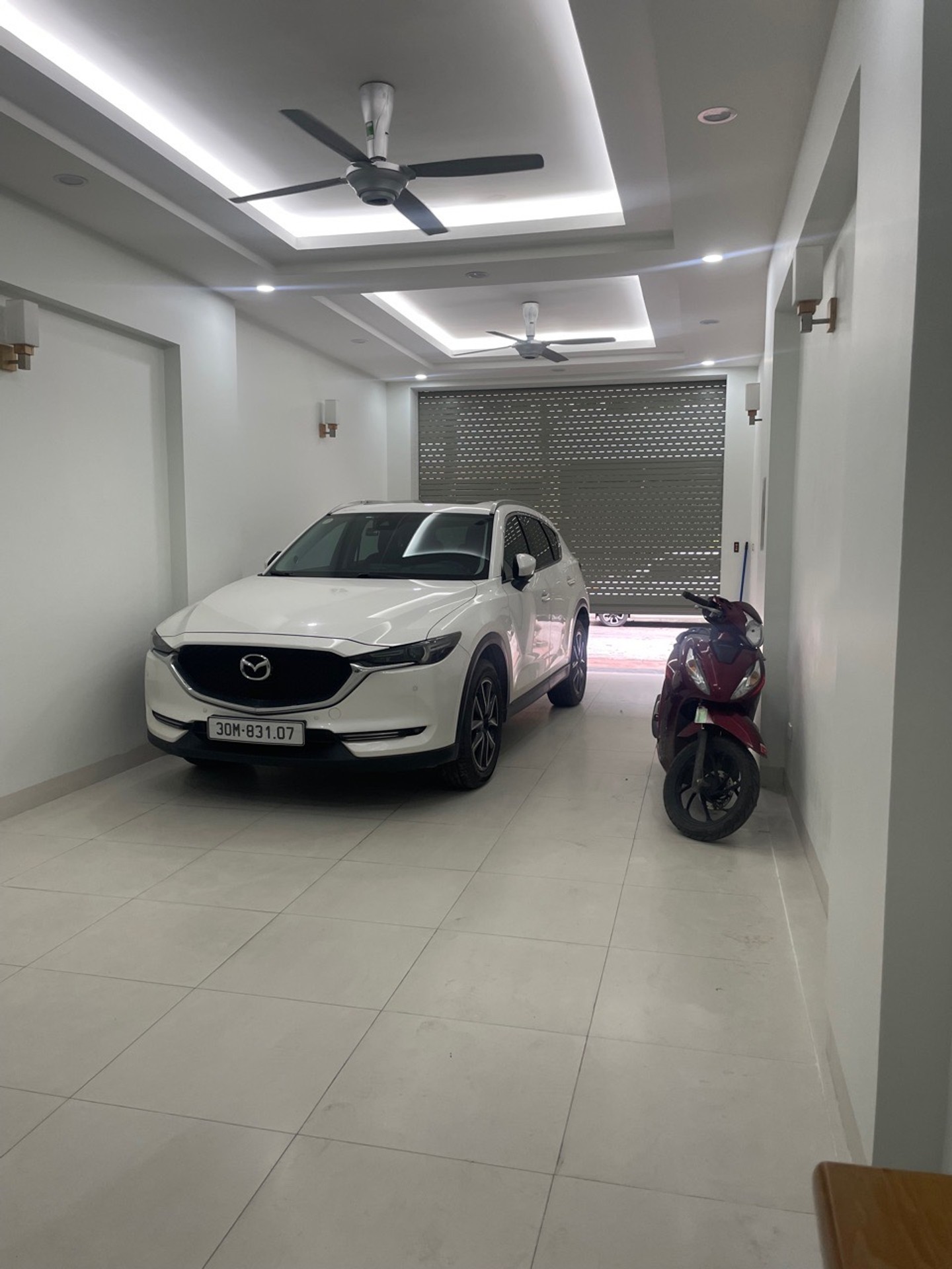 Bán nhà liền kề Ngô Thì Nhậm 5 tầng 48/50m2 oto kinh doanh, gara 2 ô tô