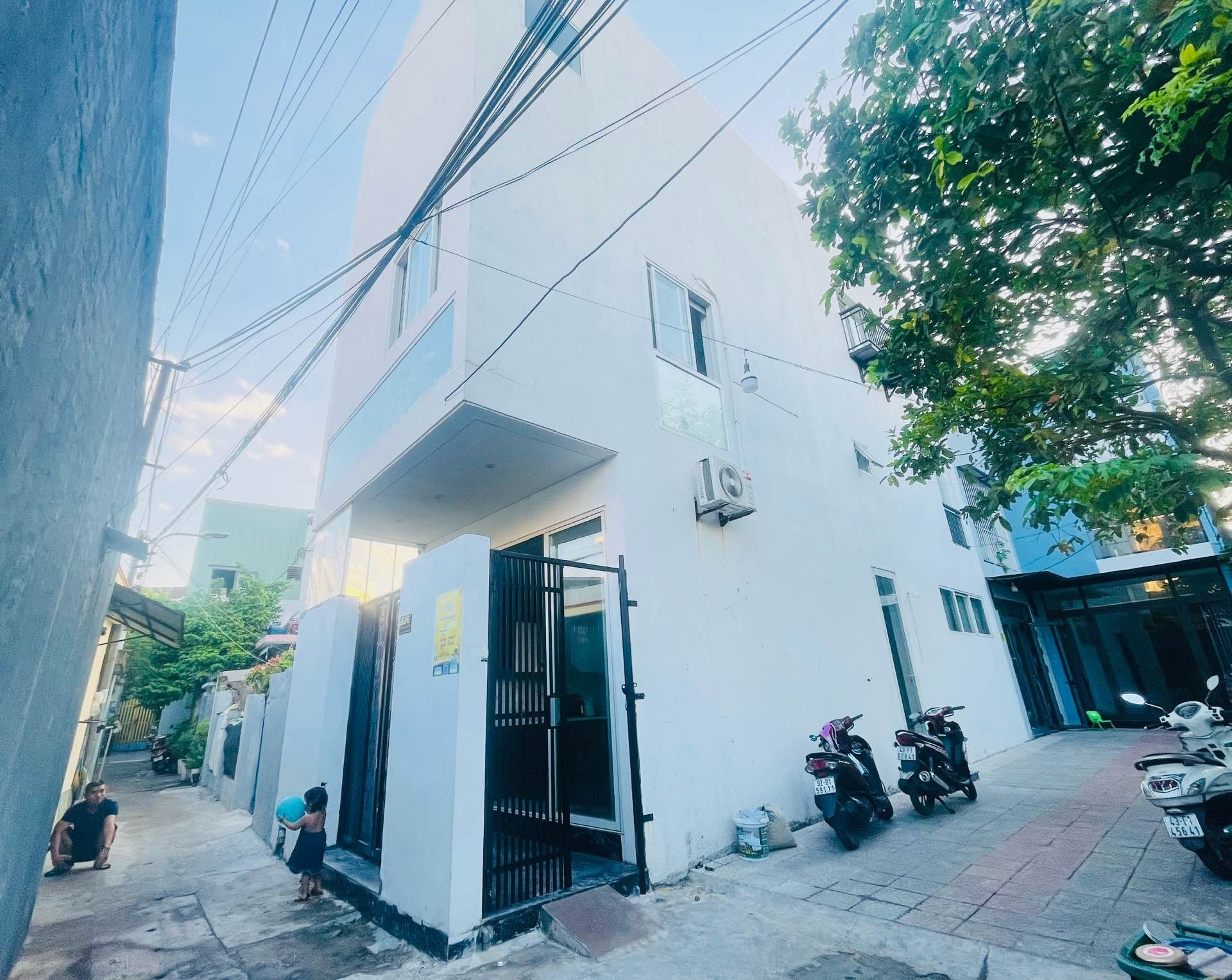 Cơ Hội Vàng Sở Hữu Nhà Góc Hai Mặt Kiệt Tôn Đức Thắng Hiện Đại