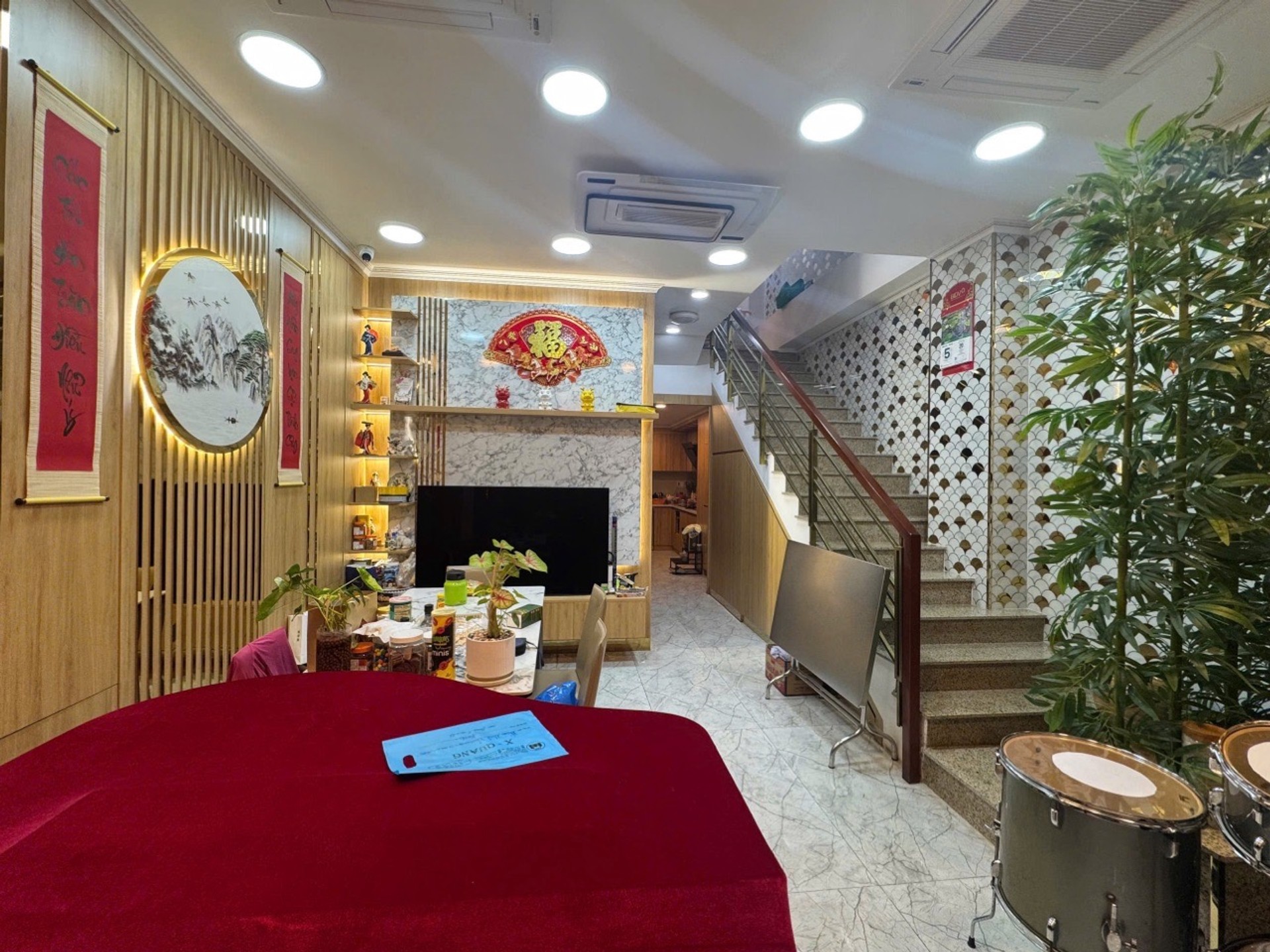 Nhà mới xây, cao cấp, chủ cần tiền hạ sâu 1.5 tỉ. Khu VIP đường 3-2 hiếm có nhà đẹp và cao cấp