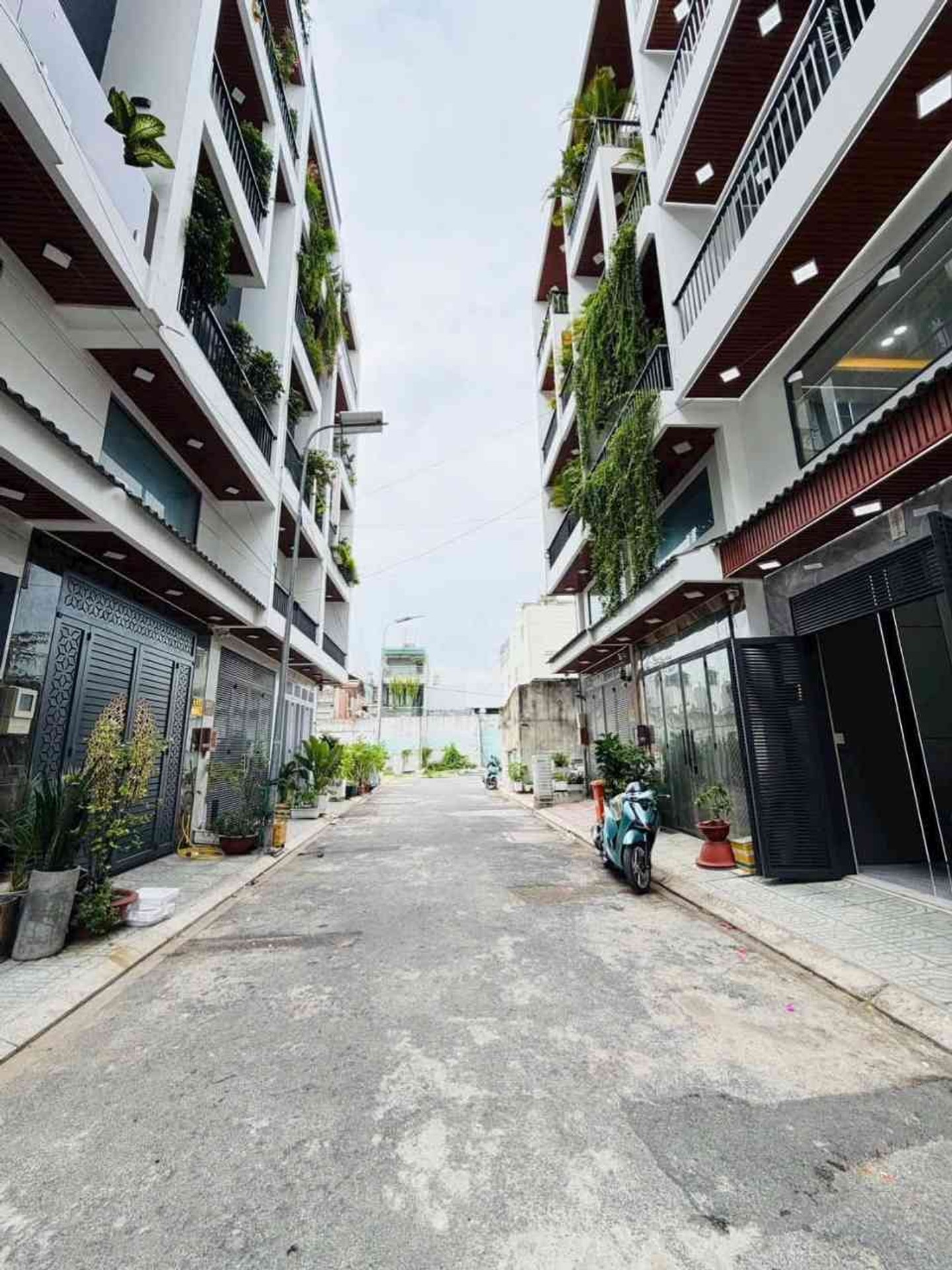 64M2- 5 TẦNG- KHU PHÂN LÔ ĐỒNG BỘ - ĐÔNG HƯNG THUẬN- TRƯỜNG CHINH.