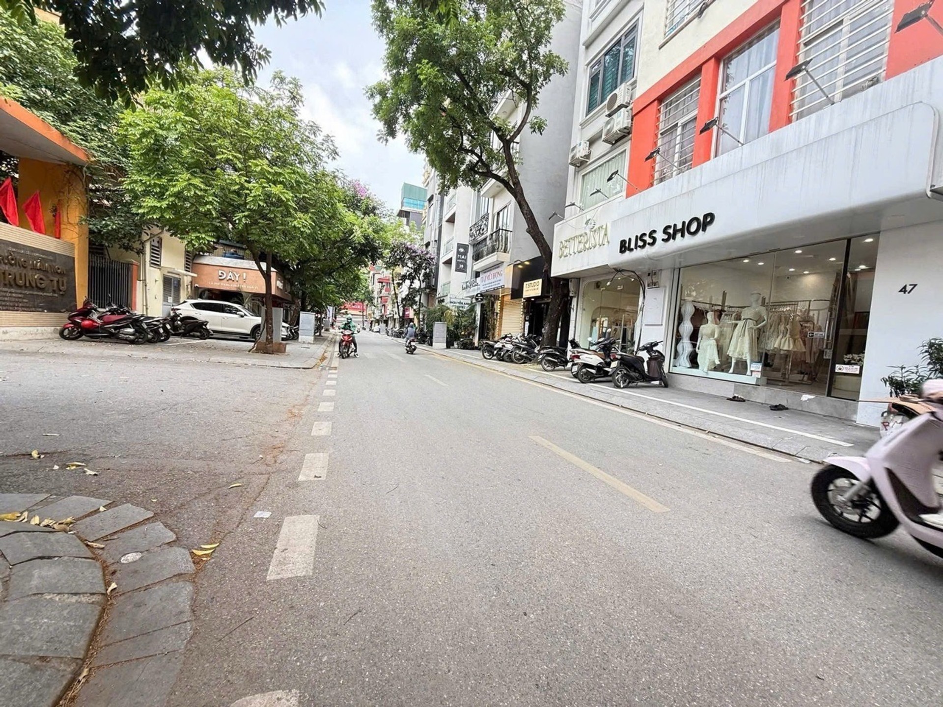 SIÊU PHẨM - MẶT PHỐ HIẾM - LÔ GÓC 2 MẶT THOÁNG - MỘT MẶT PHỐ - MỘT MẶT NGÕ THÔNG- dòng tiền 25tr/t