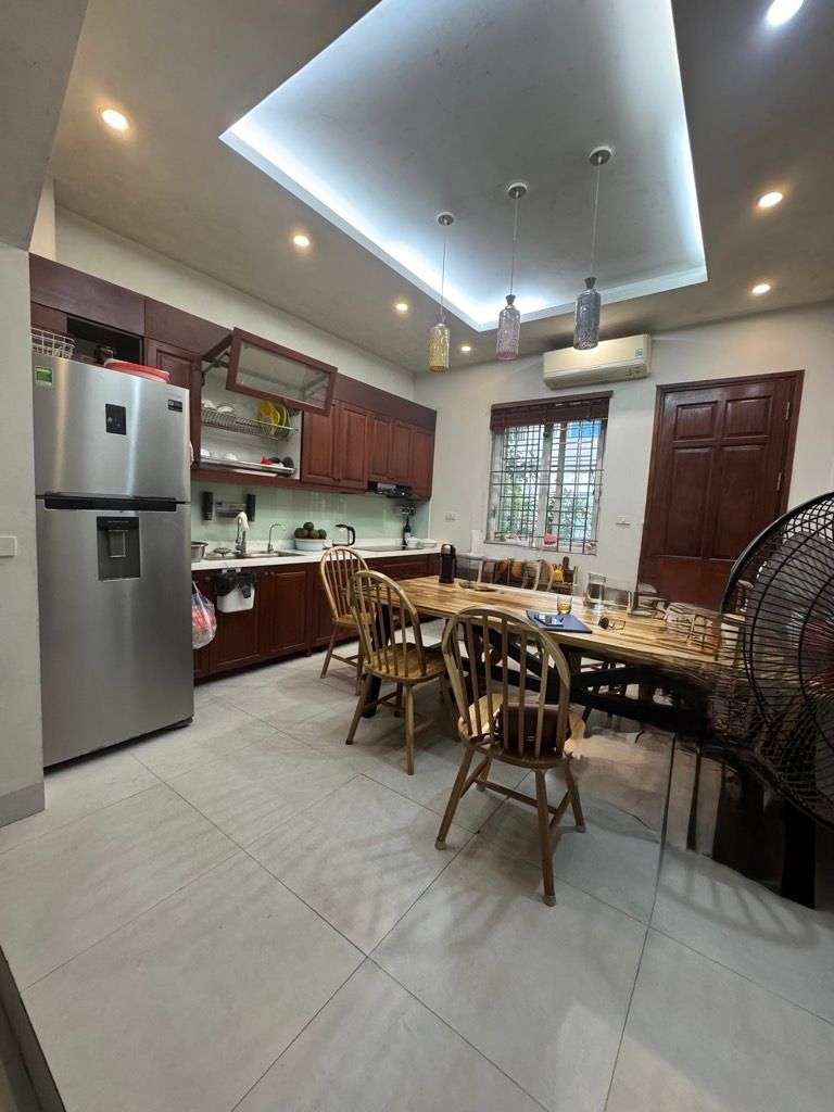 Bán nhà liền kề Xa La 44/50m2 5 tầng 2 mặt tiền oto kinh doanh. Gía 15,5 tỷ