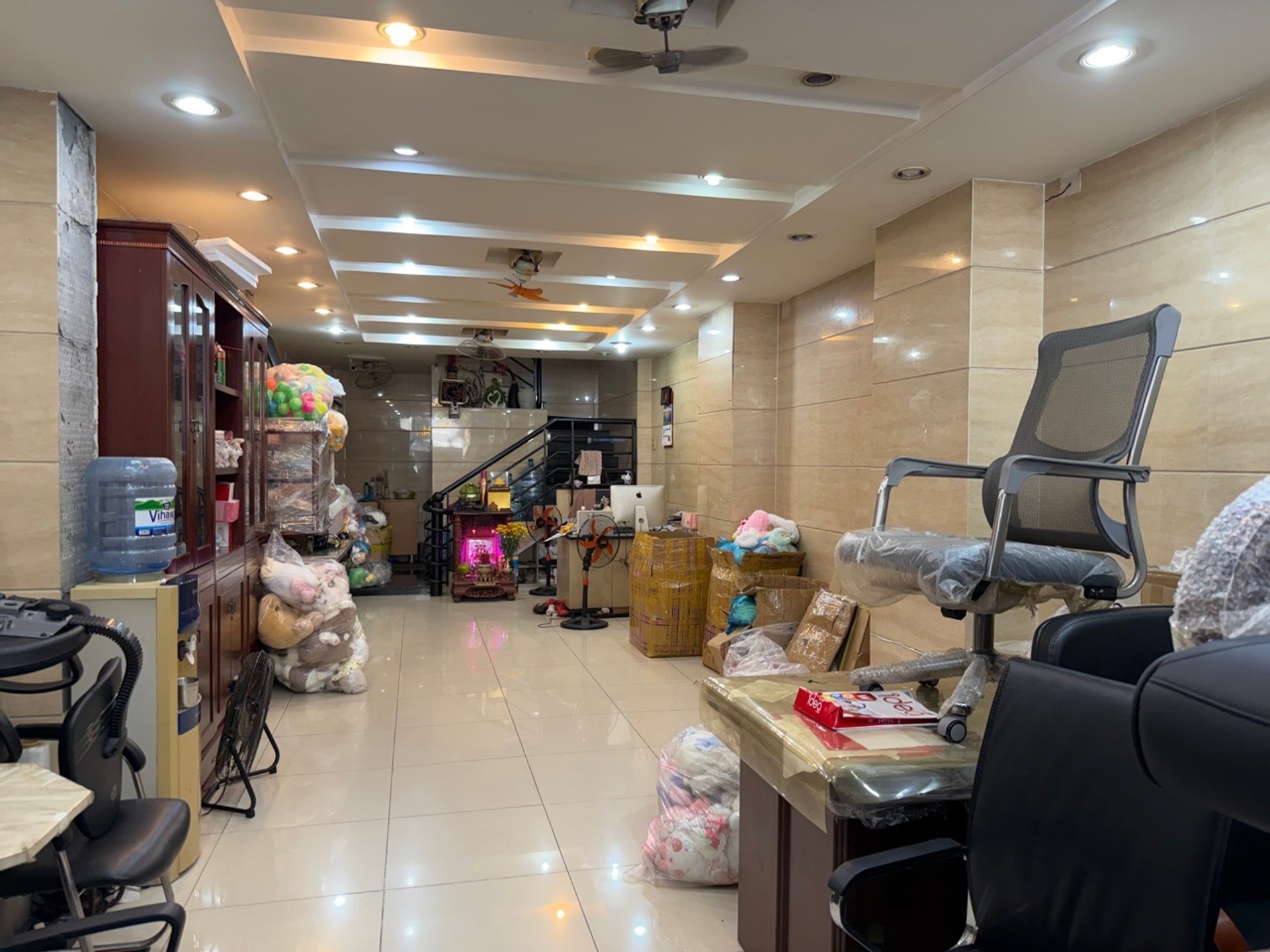 Nhà mặt phố Nguyễn Thị Minh Khai, quận trung tâm cao cấp 7 tầng sang trọng