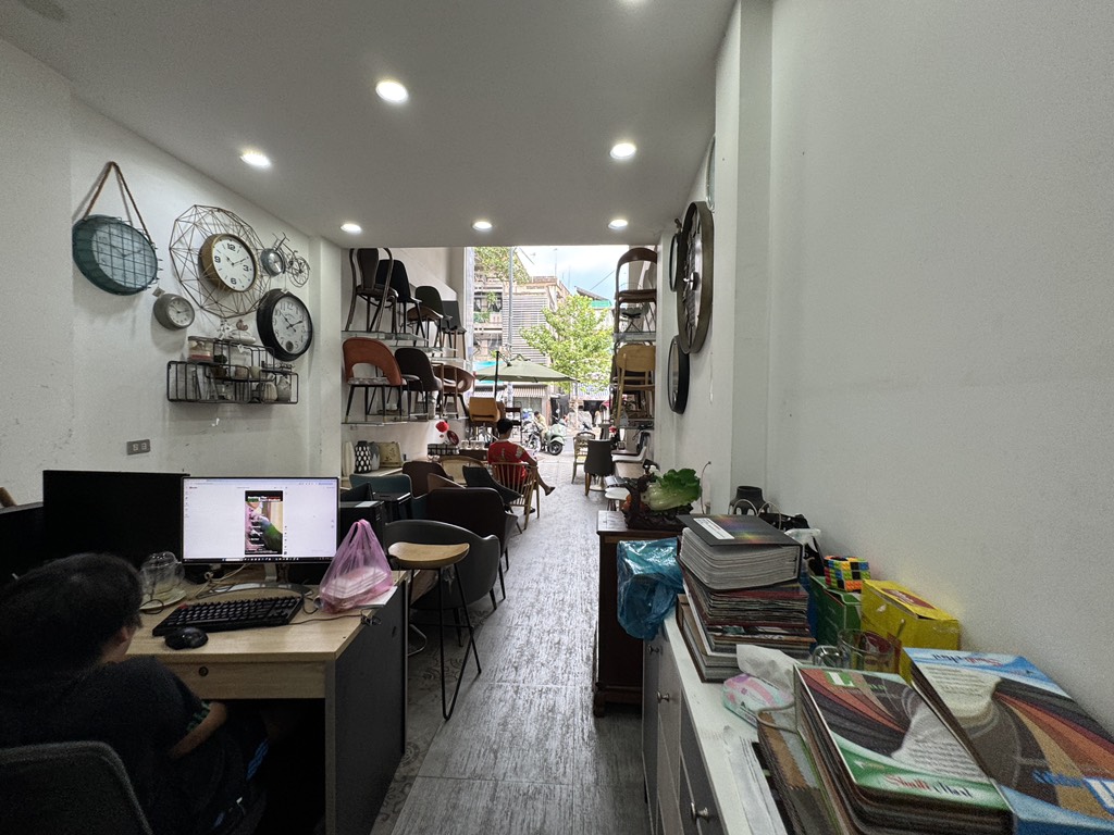 Nhà mặt phố ngã 7 Lý Thái Tổ, giá giảm sốc còn 21 tỷ