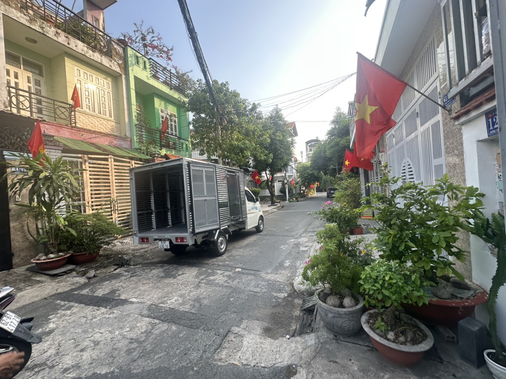 Bán nhà riêng 2 tầng tại Song Hành, Quận 12, diện tích 60m², giá 2.85 tỷ