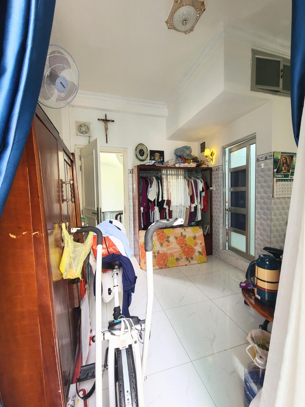 Bán nhà 5 tầng, 6 phòng ngủ, diện tích 56.8m2 tại phường 7, Quận Tân Bình, hướng Đông Nam