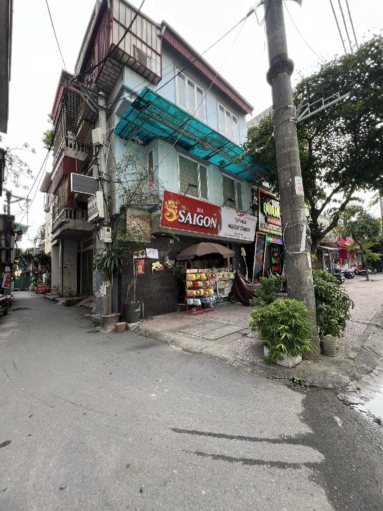 Bán nhà 5 tầng mới xây tại Phùng Hưng, mặt tiền 5m, ô tô vào tận cửa 48m2.