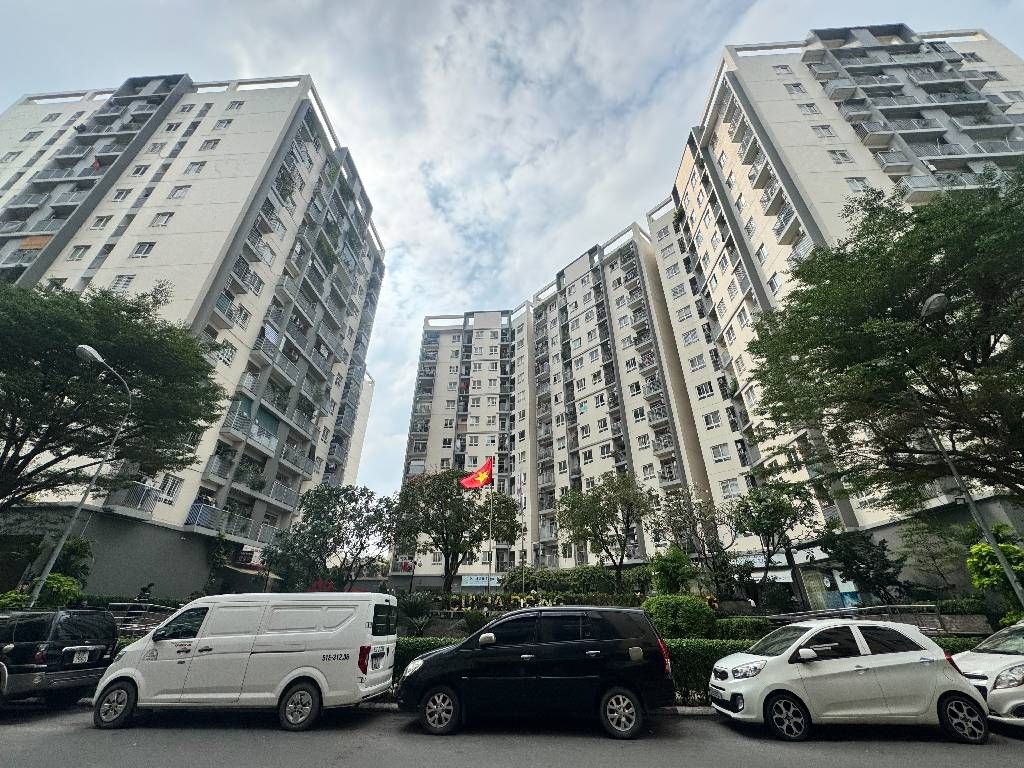 Bán chung cư Hà Đô Nguyễn Văn Công, Gò Vấp tiện về sân bay 80m2 chỉ 5ty7