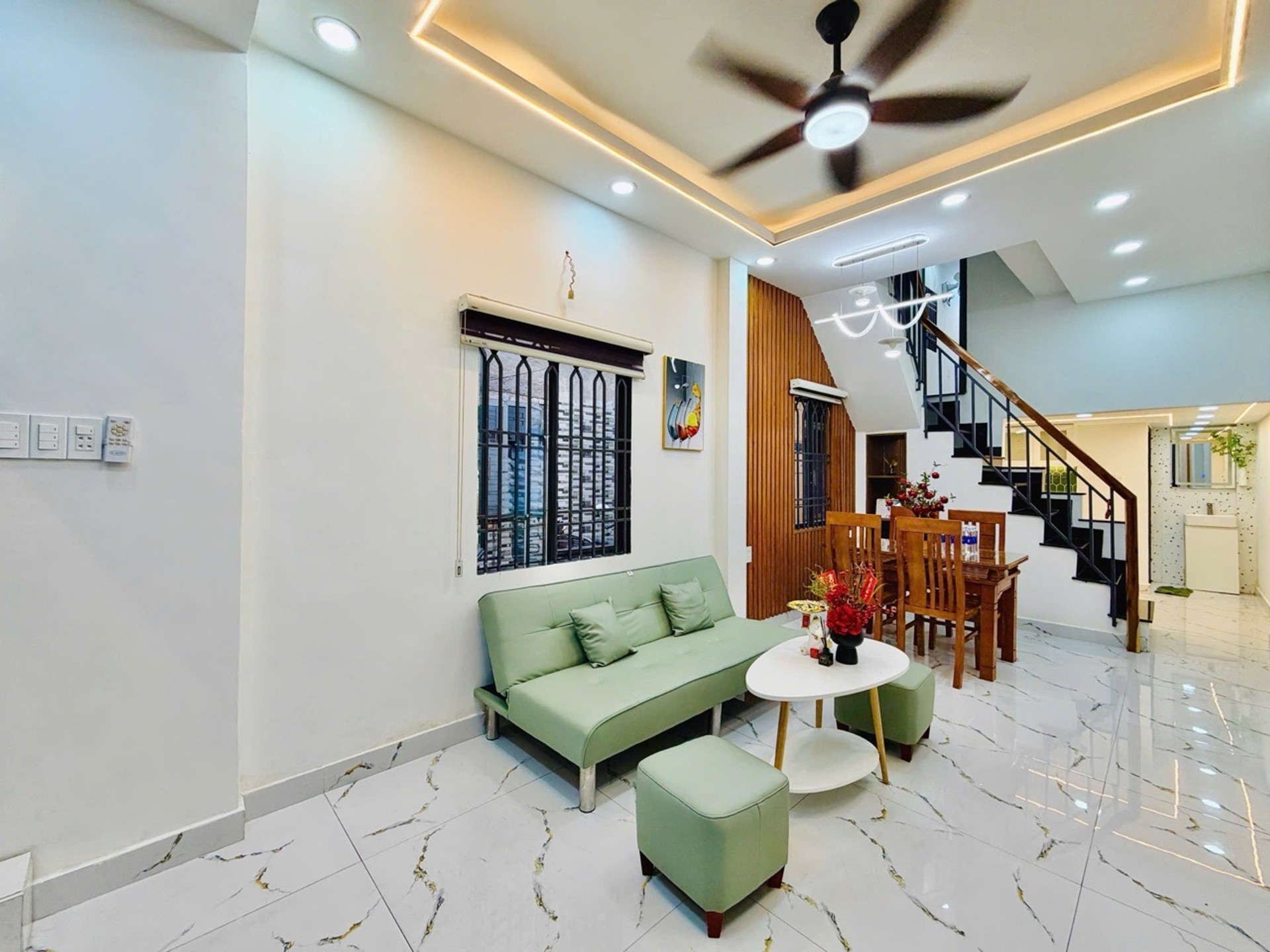 NGUYỄN TƯ GIẢN - 3 TẦNG - FULL NỘI THẤT