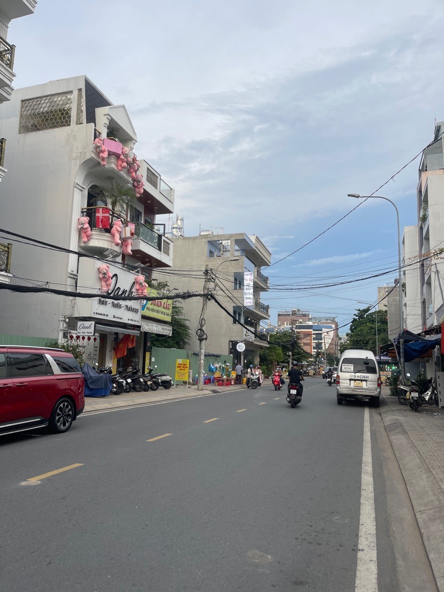 Căn hộ dịch vụ đang cho thuê khoán 50tr, đang có dòng tiền khai thác hơn 80tr