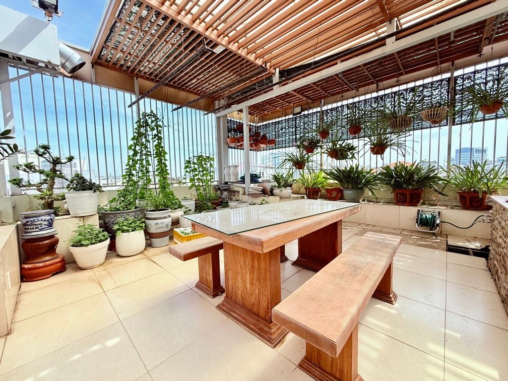 Bán nhà phố 5 tầng, diện tích 150m2 tại phường 13, Tân Bình