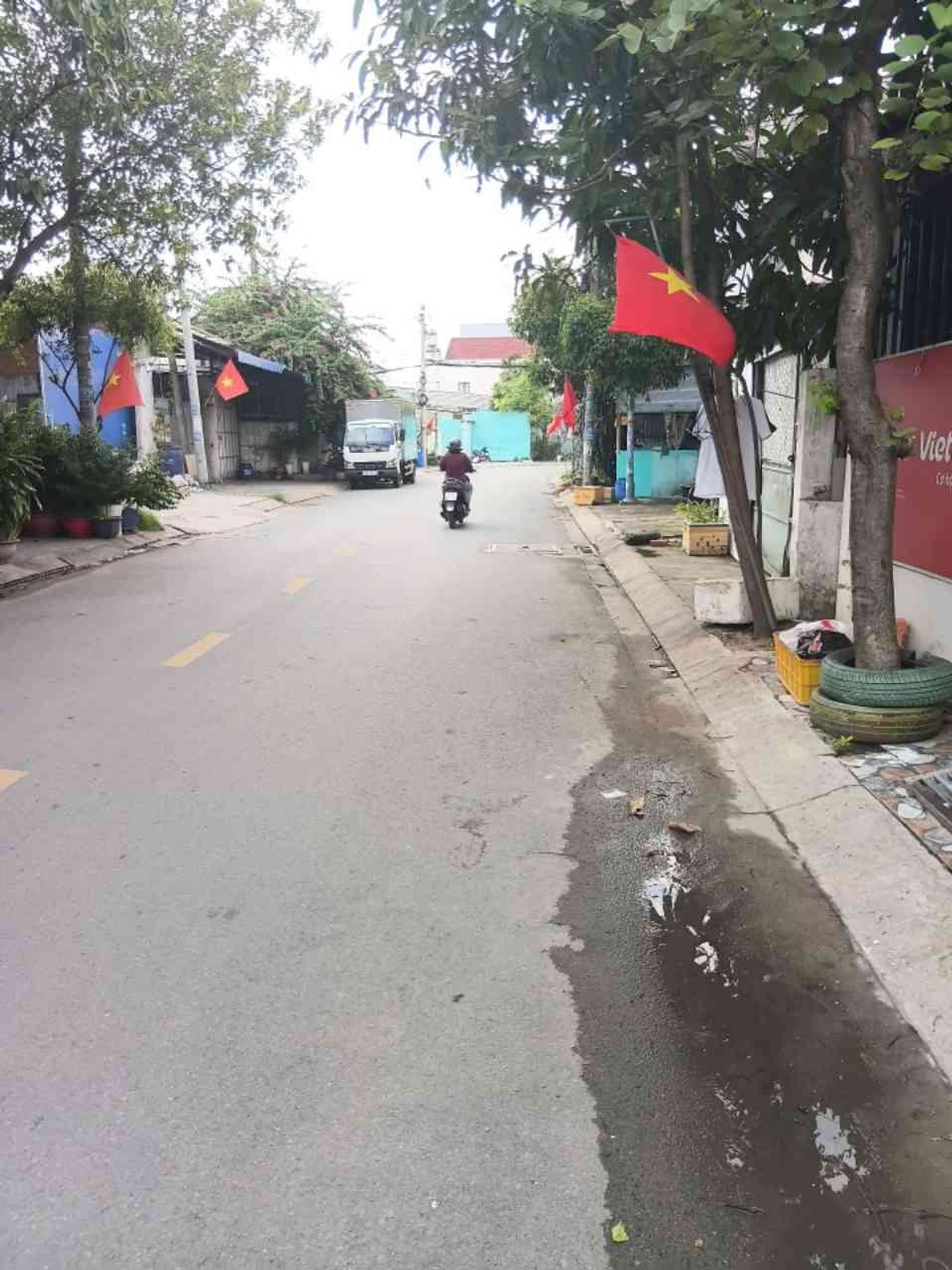 Dãy phòng trọ rộng mặt tiền lớn, vị trí vàng ngay Trần Thị Hè