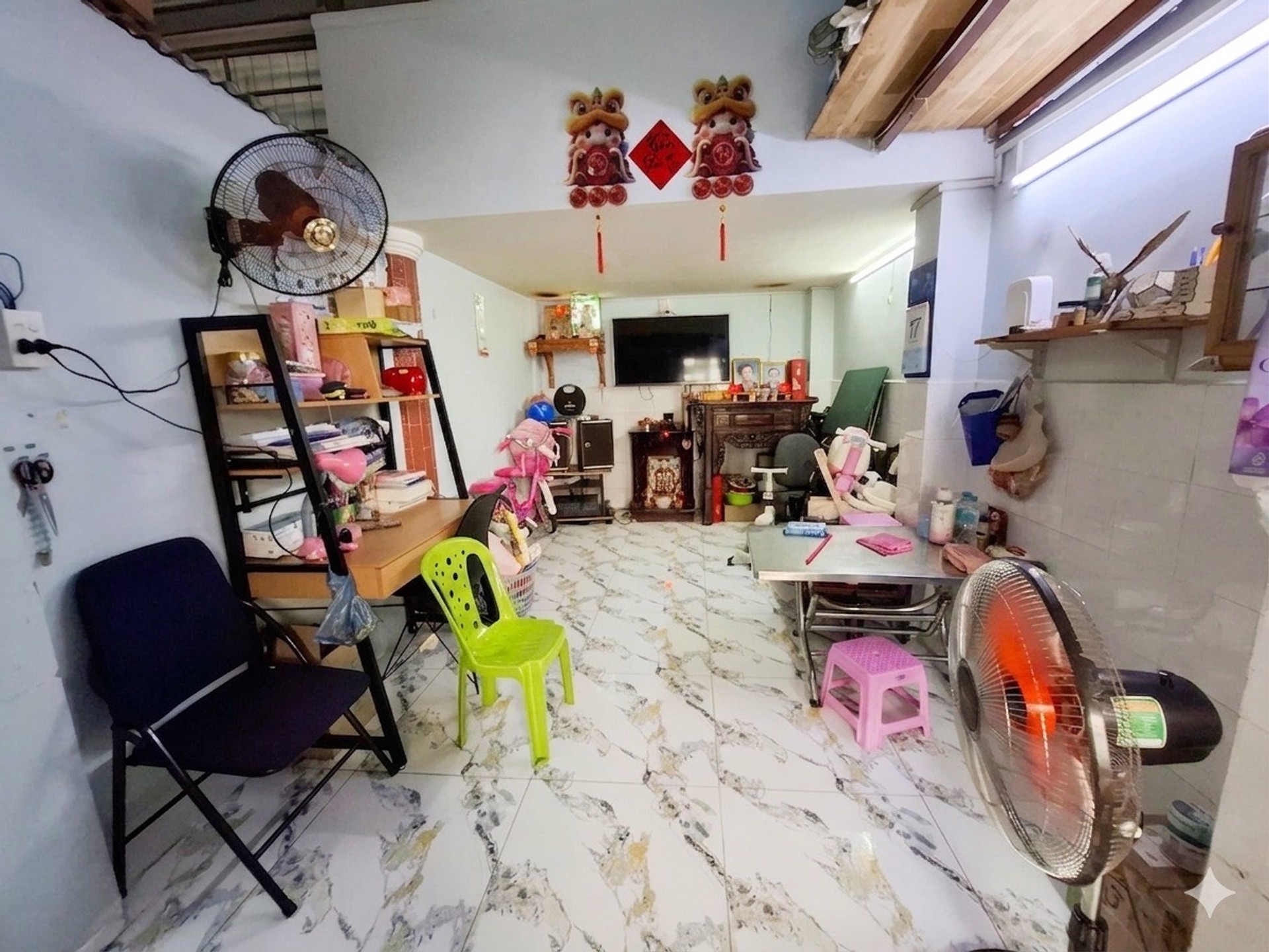 Nhà 3 tầng Quận 10 giá tốt, hẻm ô tô, gần trung tâm
