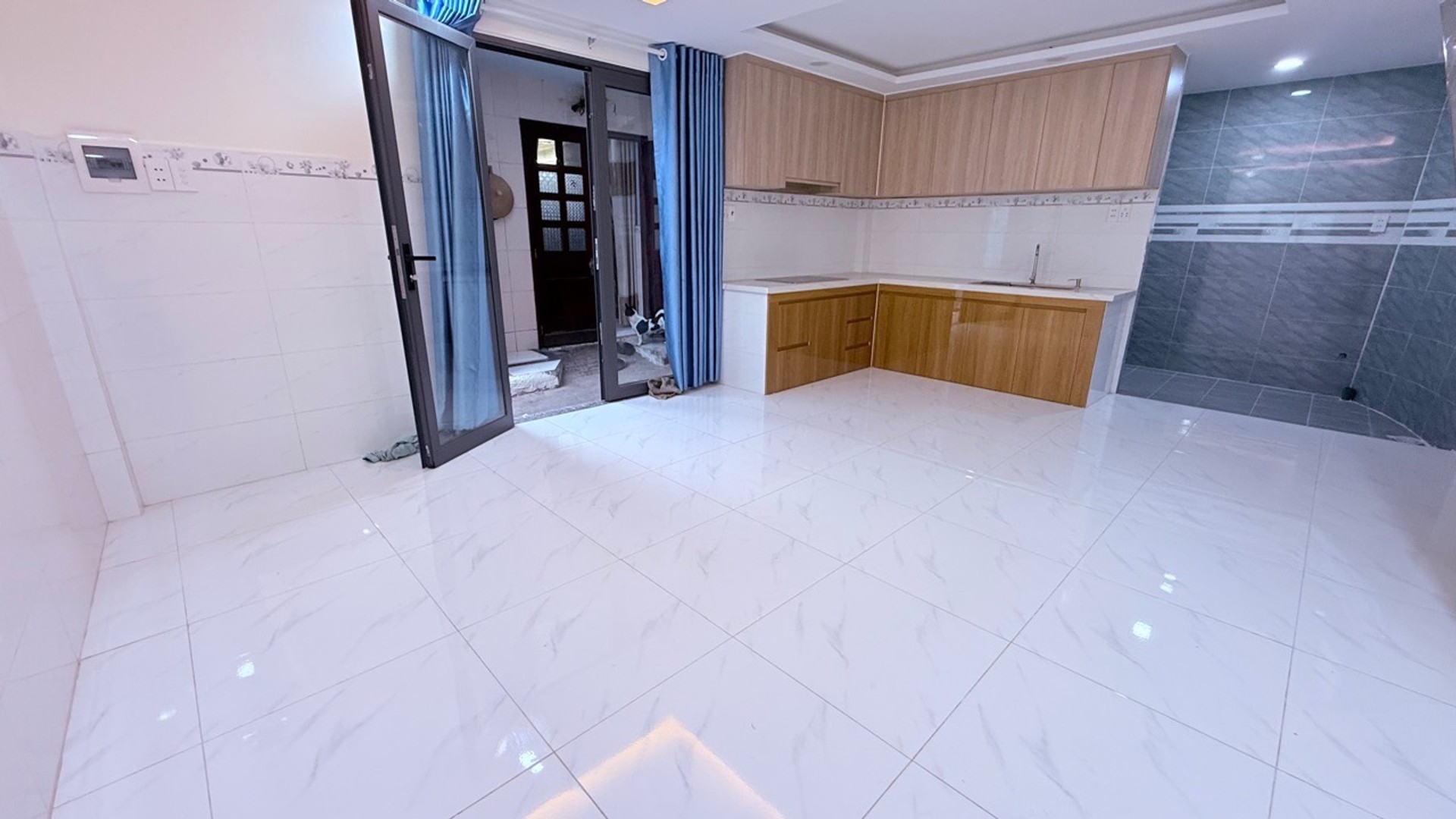 Cơ hội vàng sở hữu nhà mới 1 trệt 1 lầu ngay khu Linh Xuân với giá chỉ 2,65 tỷ, Sổ Hồng Riêng