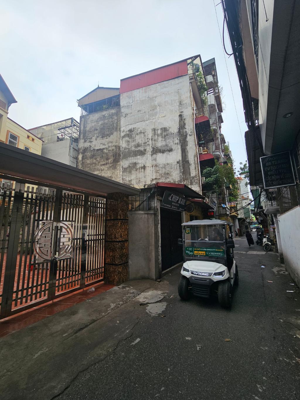 Nhà riêng 2 tầng mặt tiền rộng ở Dương Văn Bé, vị trí kết nối Times City, ô tô tránh, 17.3 tỷ