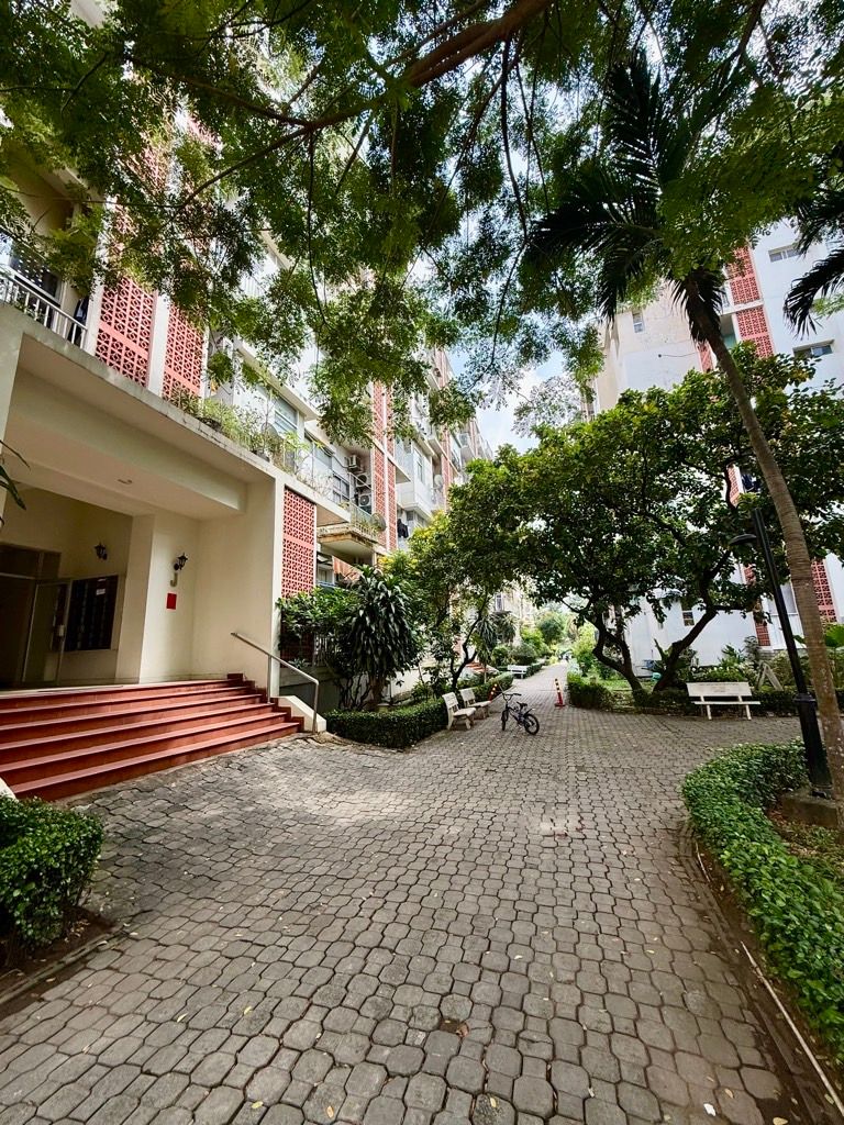 Bán căn hộ 3pn, Hưng Vượng 1, Quận 7, view công viên, diện tích 68.4 m2