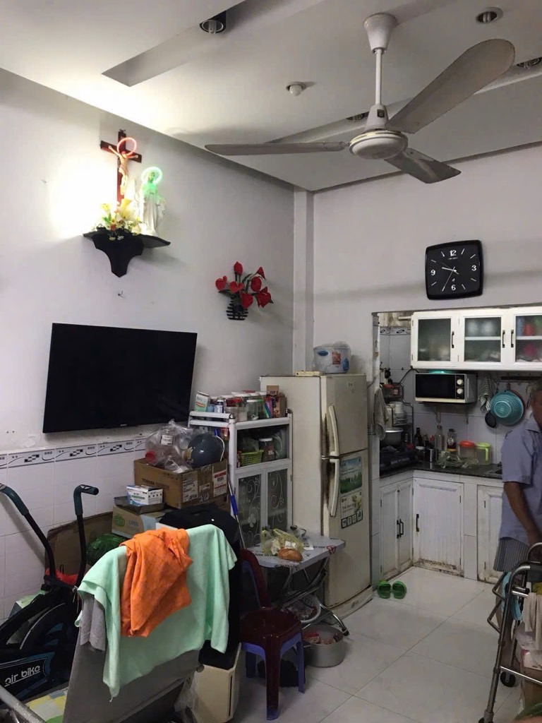 Nhà 3 Tầng Tân Bình - Gần Công Viên Lê Thị Riêng, sát hết giá