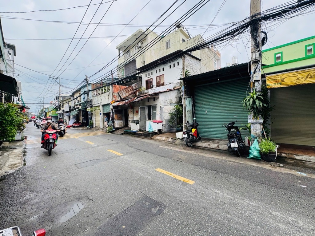 Bán nhà mặt phố Hà Đặc, Quận 12 diện tích 66.4m2 mặt tiền 3.2m pháp lý rõ ràng