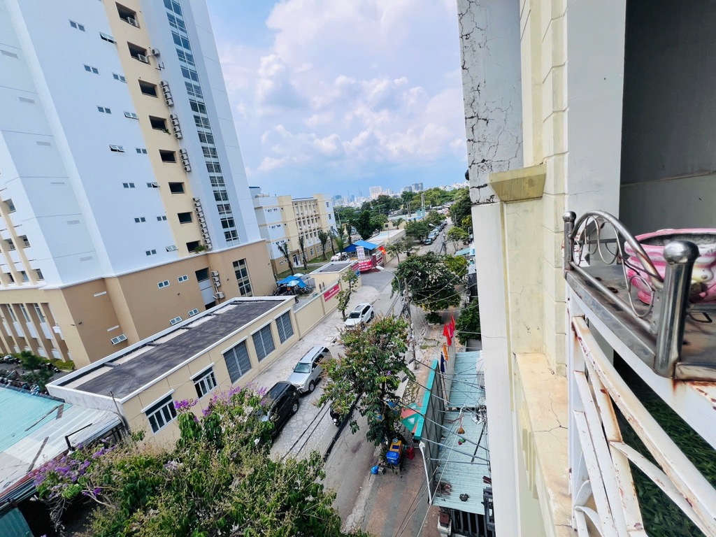 Nhà Mặt Phố Đẹp Quận 8 – Giá Tốt, Kinh Doanh Đỉnh!