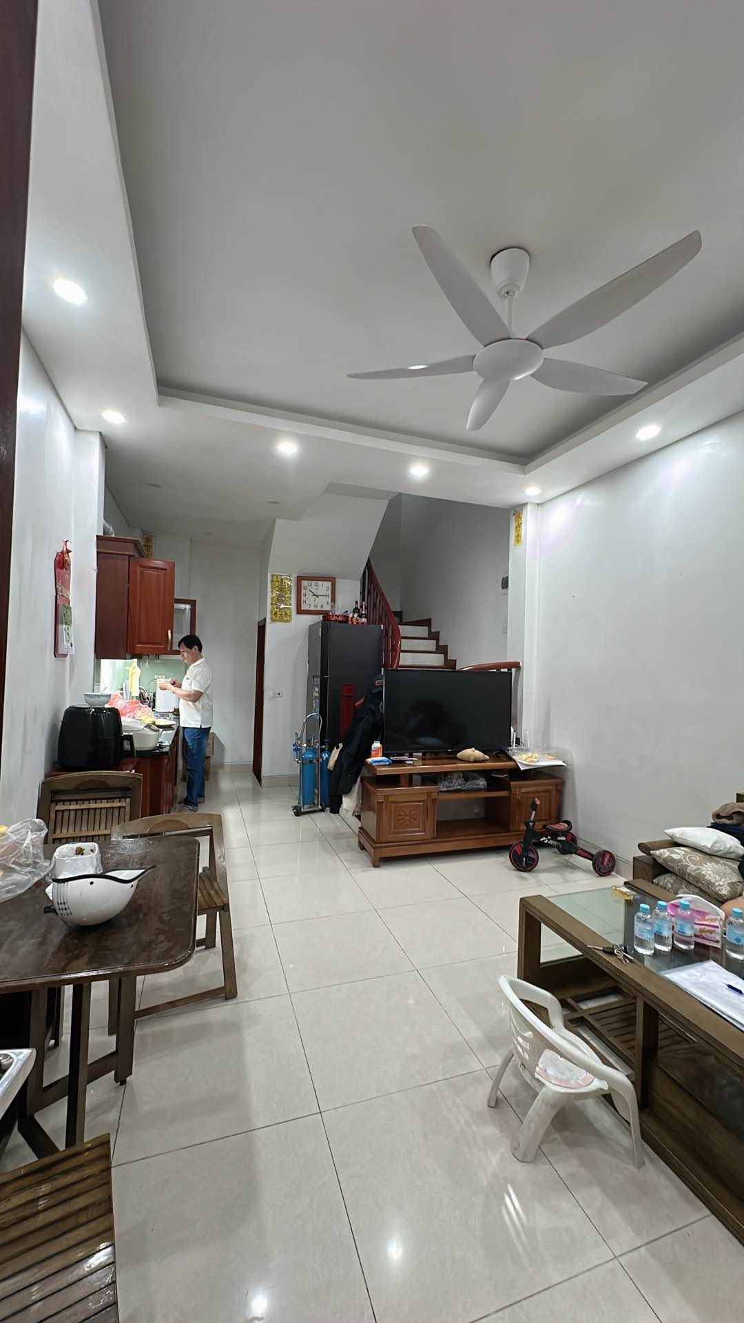 Bán nhà riêng 5 tầng 3 phòng ngủ tại xã Lâm Du, Long Biên, ô tô vào nhà