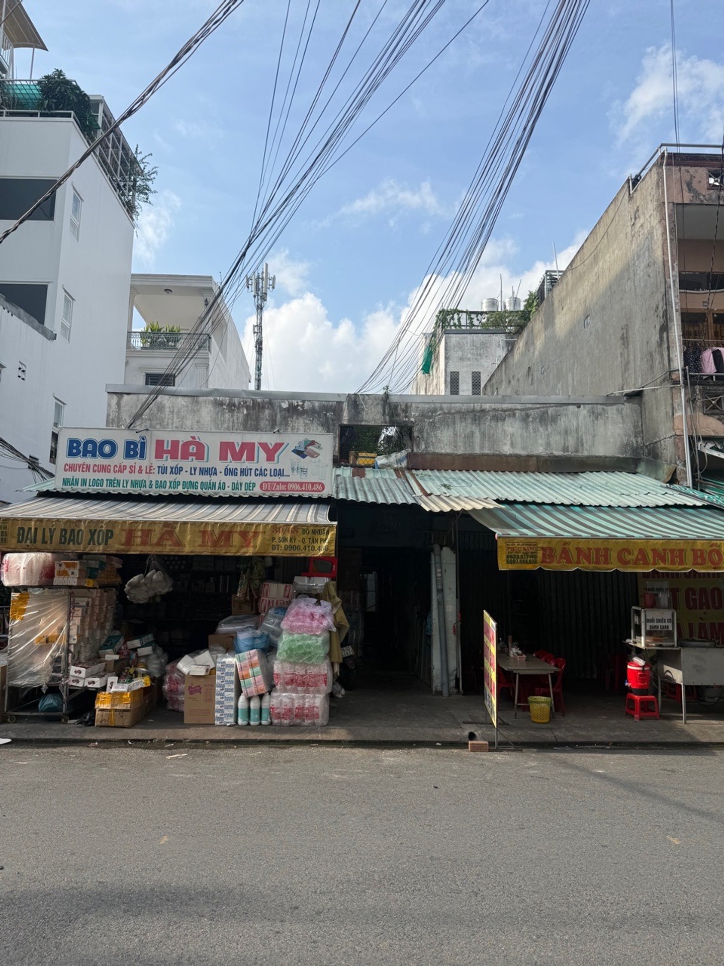 Nhà mặt phố đắc địa, mặt tiền rộng 8m, thu nhập ổn định