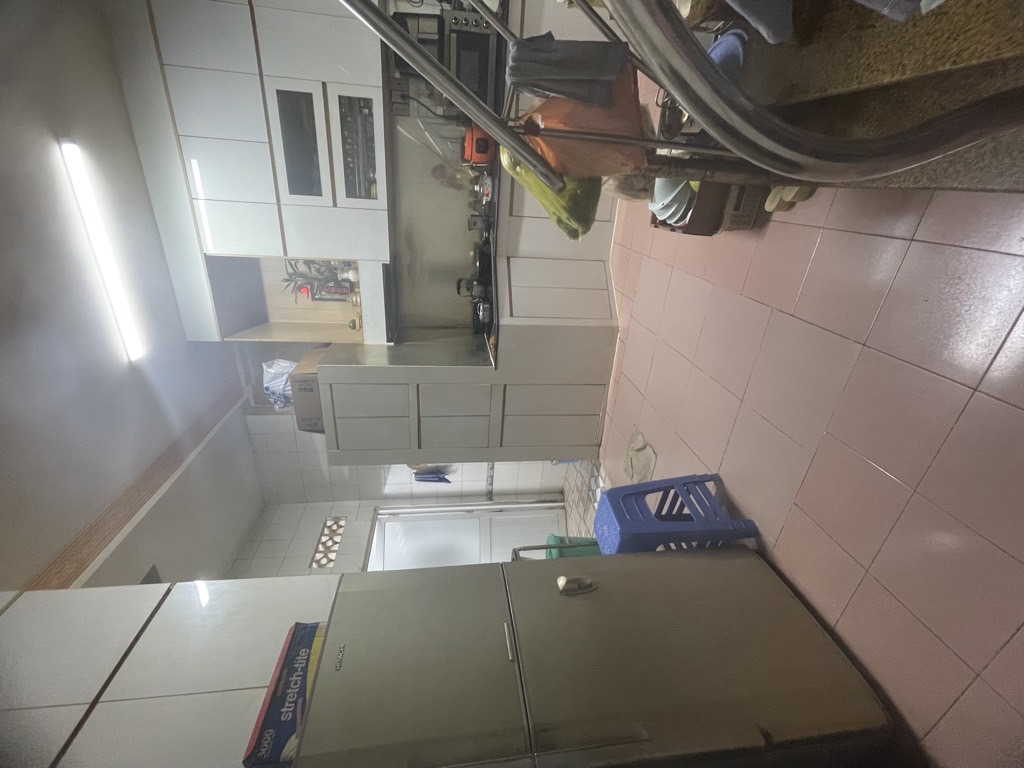 Nhà phố Hùng Vương giá sốc, 6 phòng ngủ rộng rãi