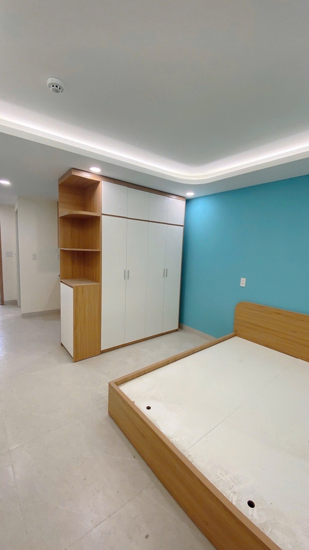 CĂN HỘ DỊCH VỤ - NGUYỄN VĂN KHỐI P9 GV - 5 TẦNG - 5.2x18 - 70M2 - DÒNG TIỀN 50Tr/ Tháng