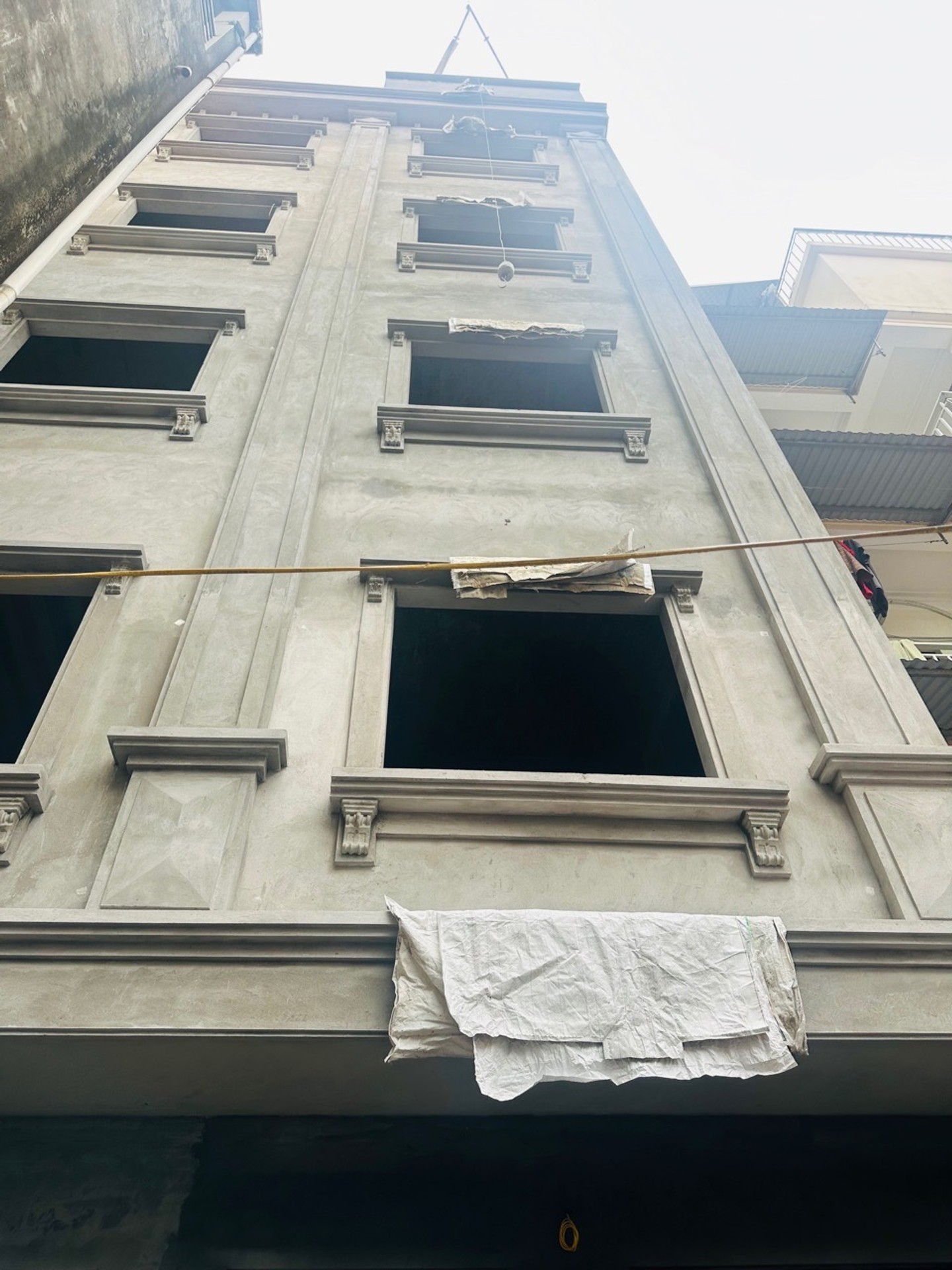 35.7.9A Tu Hoàng, Nhổn 6 tầng 50m2 13 tỷ