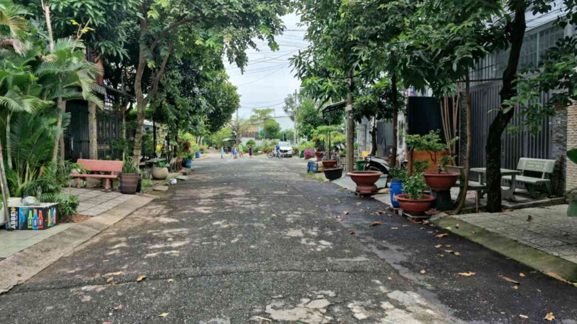 Sống sang gần cầu Tham Lương – Nhà 3 tầng tiện nghi, rộng rãi