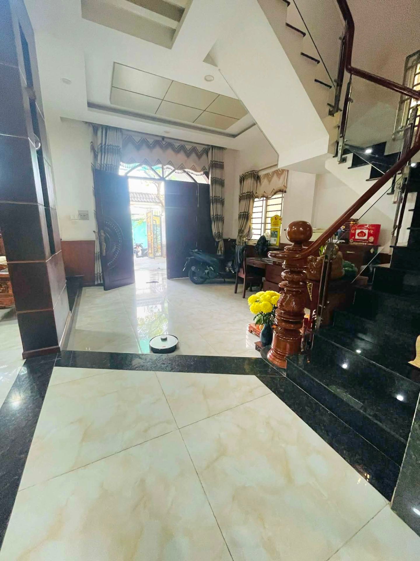 BÌNH TÂN - HƯƠNG LỘ 2 - LÊ VĂN QUỚI - 3 TẦNG 232M2 - SÁT MẶT TIỀN - NHỈNH 16 TỶ.