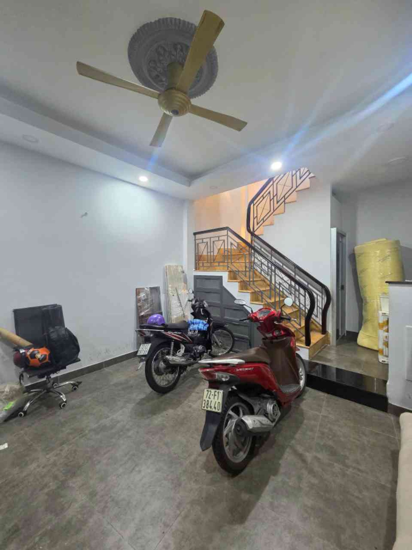Bán nhà riêng 4 tầng tại xã Thiên Phước, mặt tiền rộng, pháp lý chuẩn