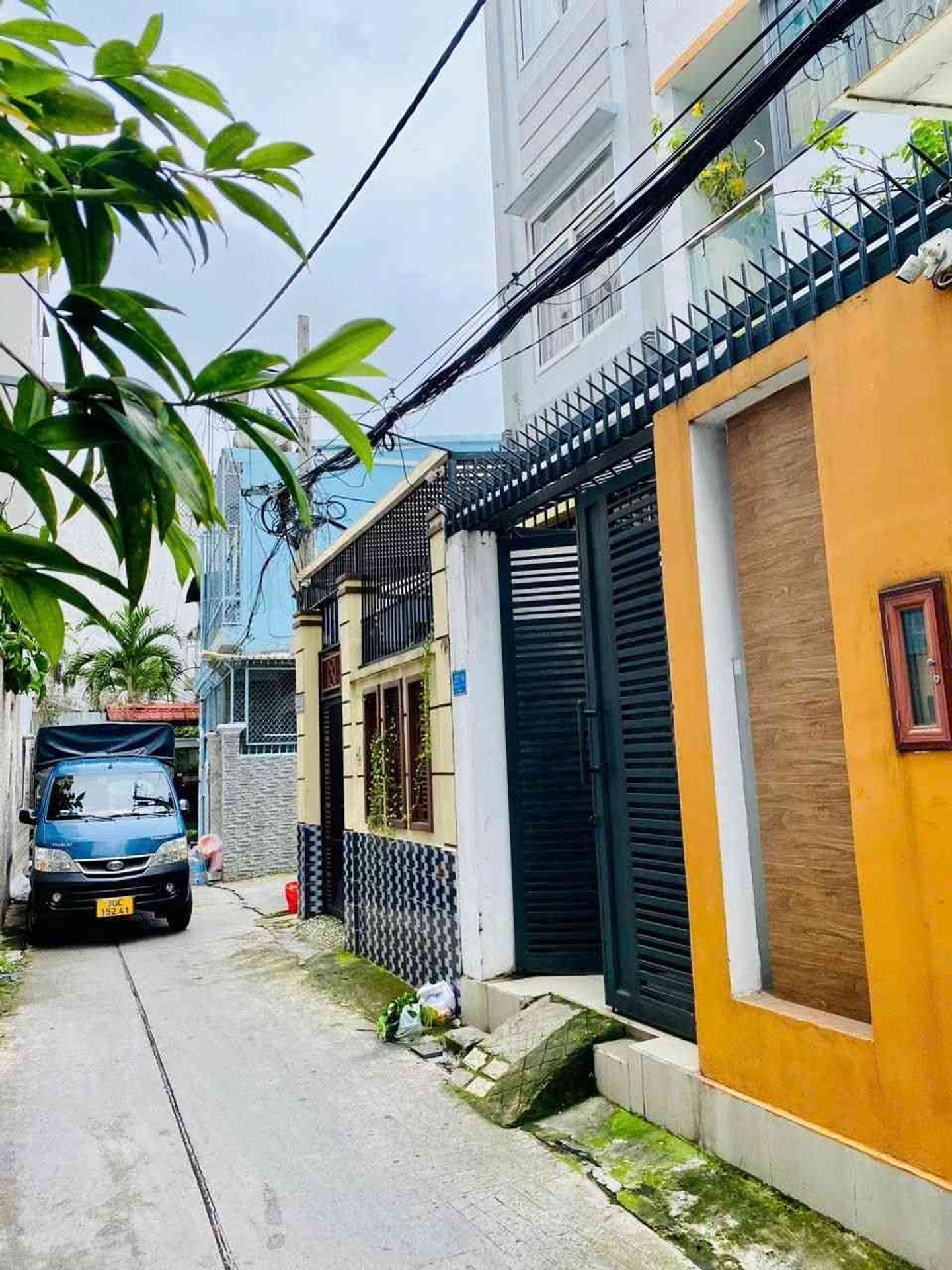 4 TẦNG BTCT LUNG LINH TẶNG HẾT NỘI THẤT, CHỈ XÁCH VALI VÔ Ở - HXH THÔNG