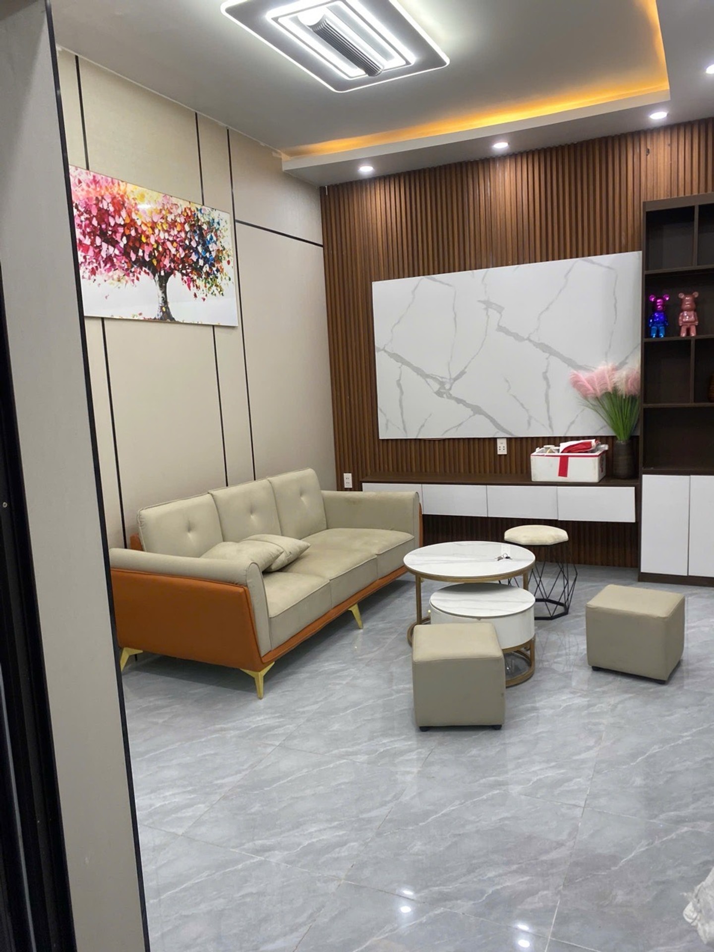 Nhà ngõ Nguyễn Đức Cảnh 52m2 dân cư yên tĩnh, ngay trung tâm chỉ 3.x tỷ