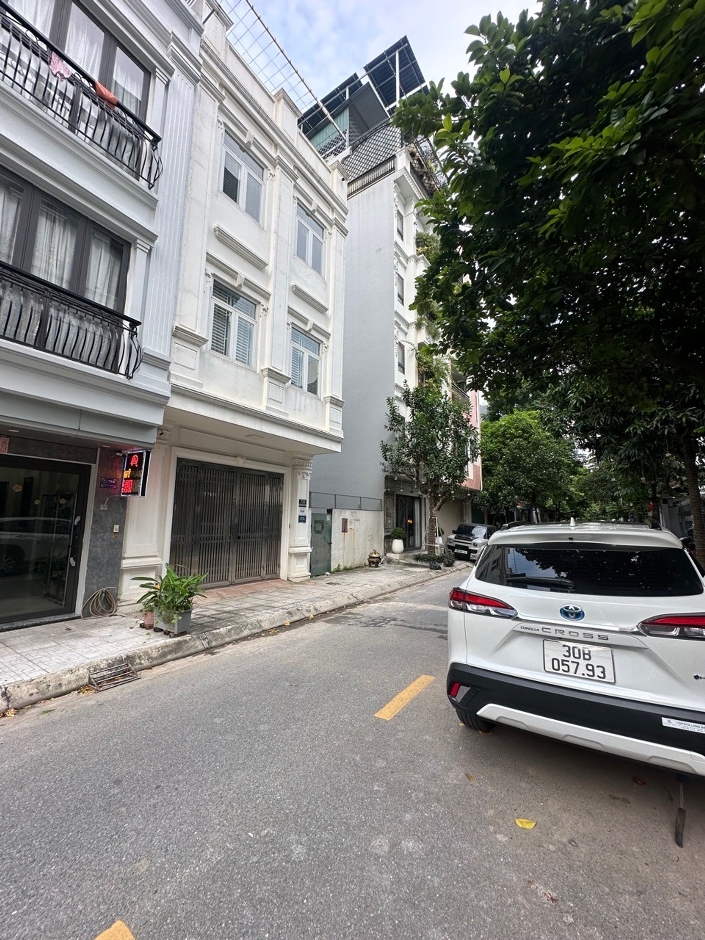 Nhà Mặt Phố Nguyễn Văn Hưởng - Kiệt Tác Kiến Trúc Đẳng Cấp Đầu Tư Sinh Lời
