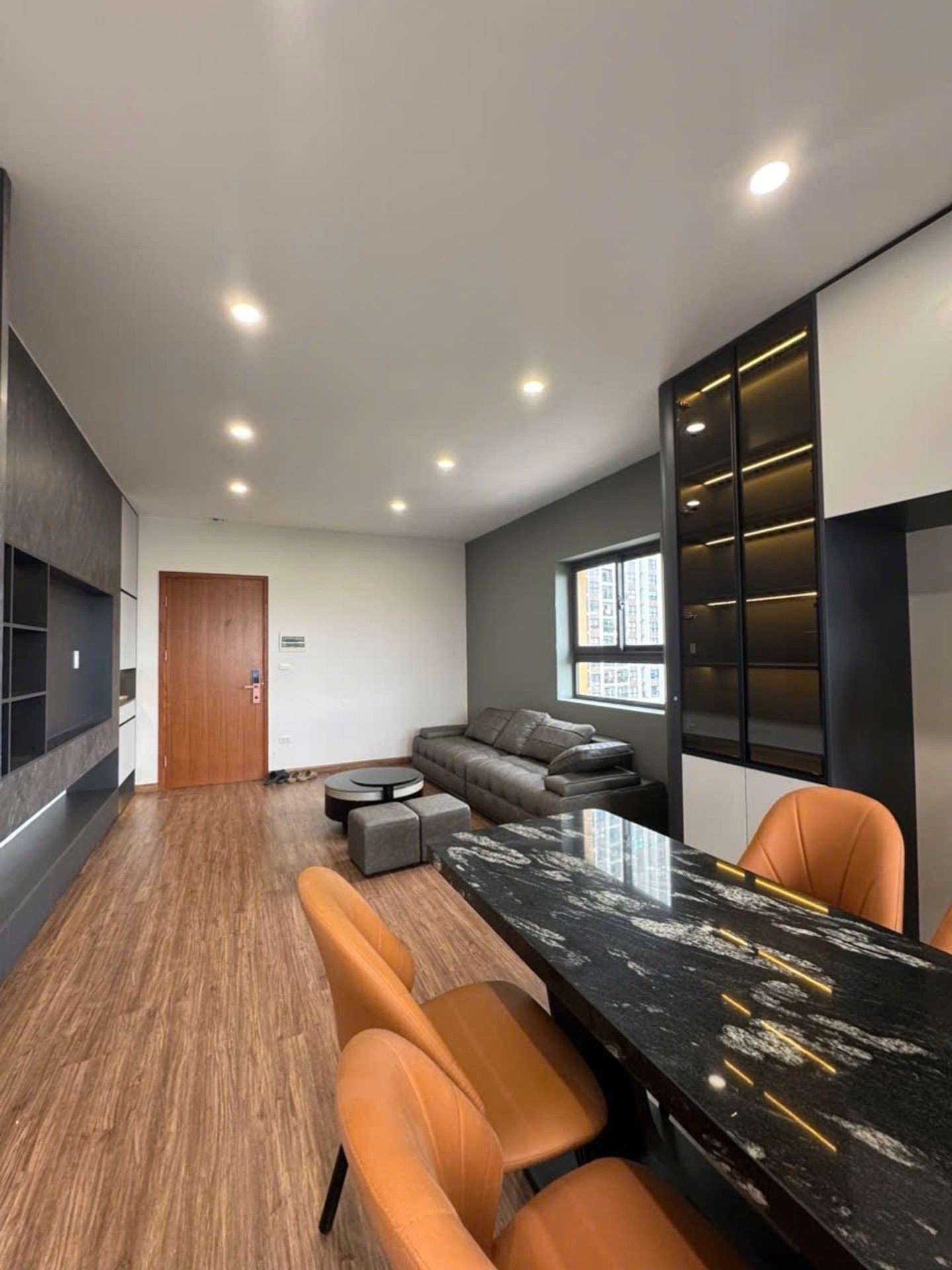 Bán căn hộ 2 phòng ngủ tại Hoàng Đạo Thành, Thanh Xuân, diện tích 65.6 m2