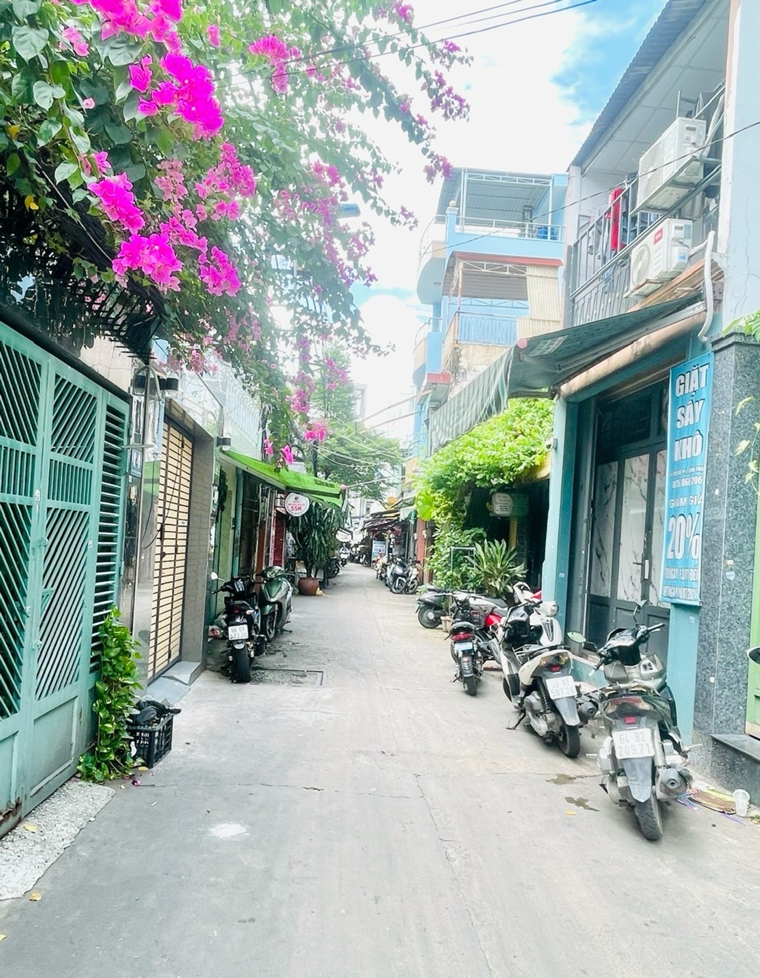 NHÀ ĐẸP NHƯ CHỦ - 2 MẶT TIỀN NGAY CHỢ BÀ CHIỂU - 69M² - 2 TẦNG, 3PN - XÂY 6 TẦNG + 1 TUM - 9.X TỈ T