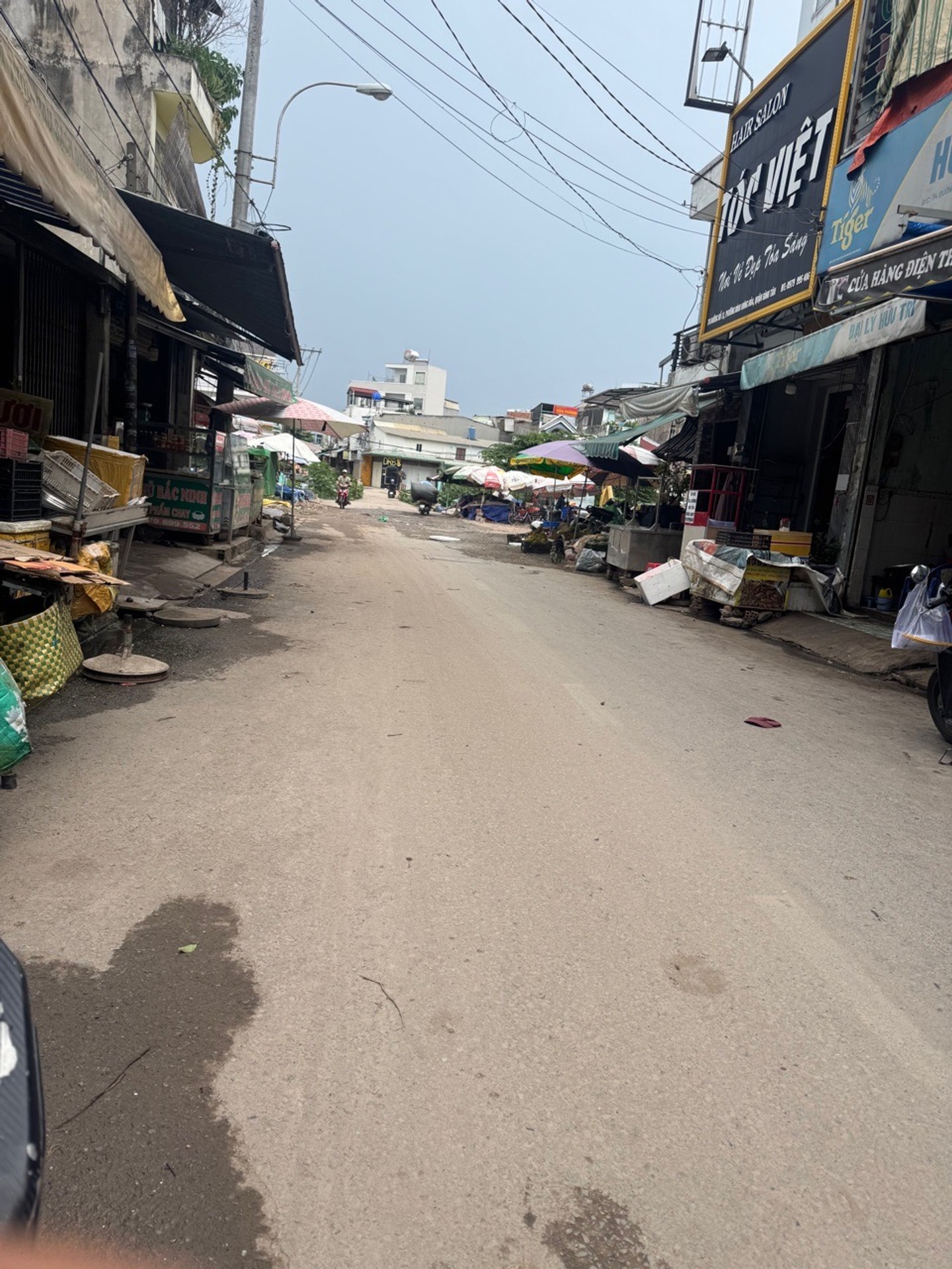 Nhà phố 4 tầng hiện đại, giá mềm tại Bình Hưng Hoà