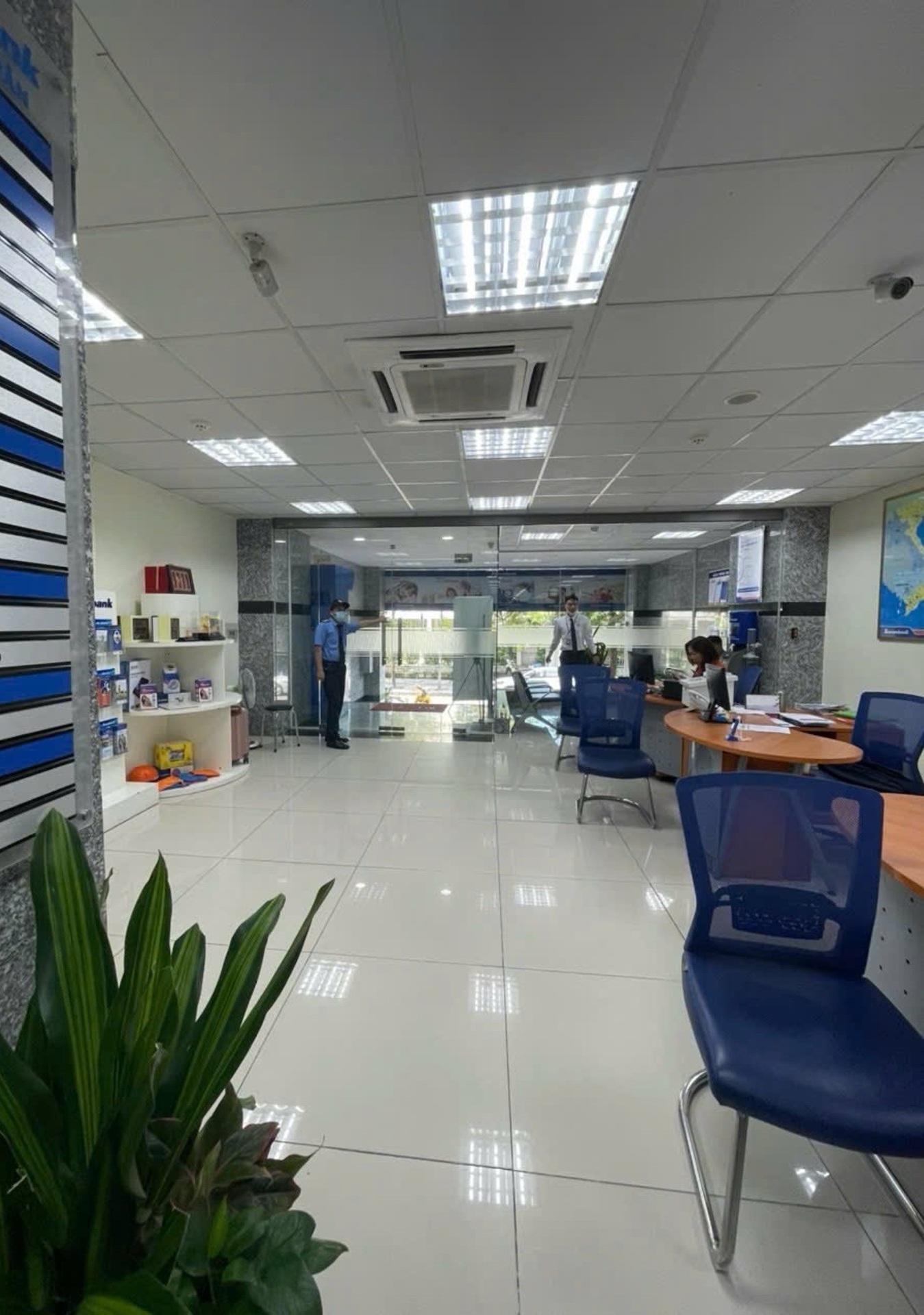 Bán tòa nhà 8 tầng trung tâm quận Hai Bà Trưng, gần Hồ Hoàn Kiếm, vị trí đắc địa