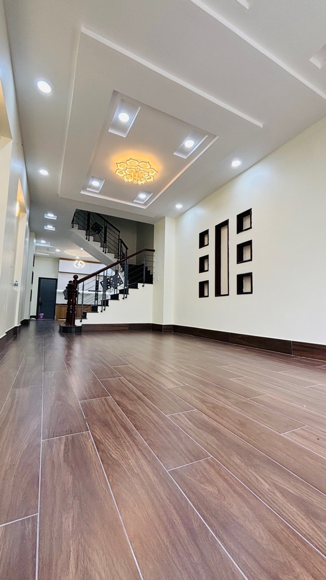Bán gấp nhà mặt tiền KDC Ứng Thành Quận 8 giá 8,1 tỷ