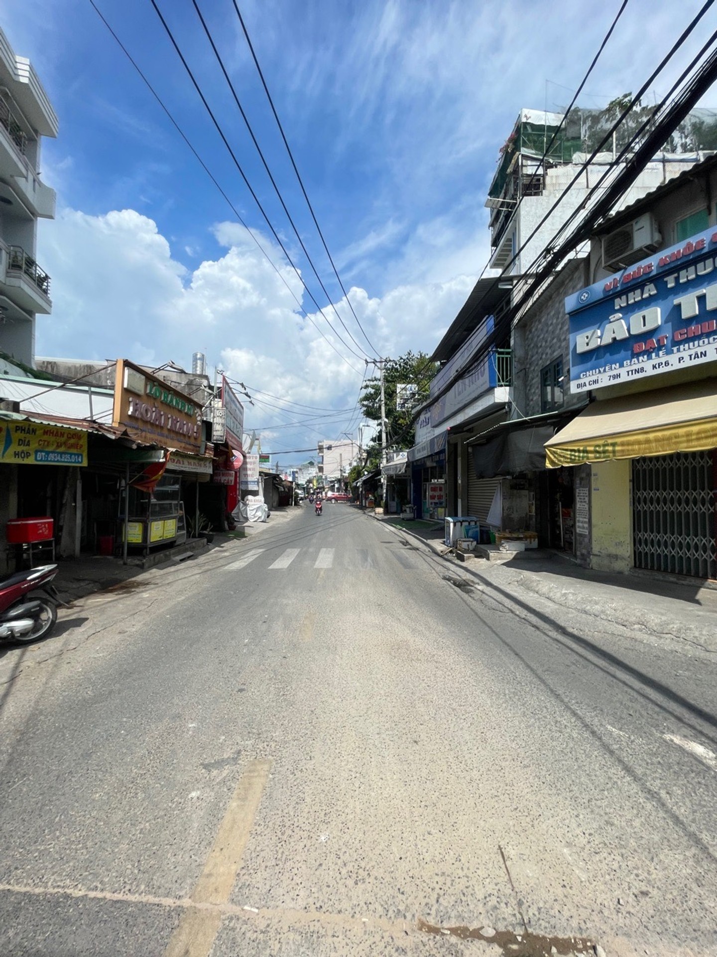 Mặt phố rộng 10m, quận Tân Thới Nhất, cơ hội giá tốt