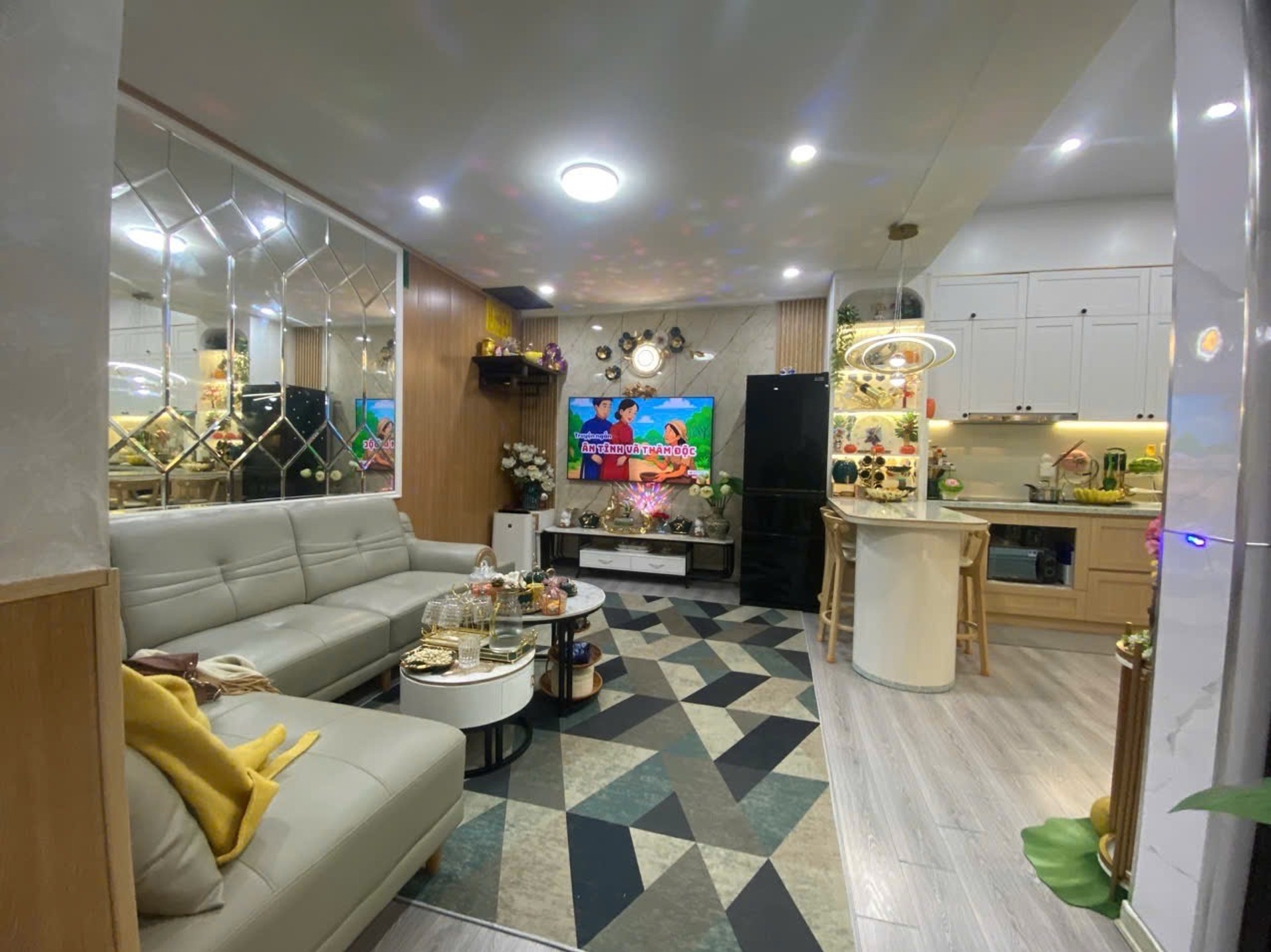 Bán căn hộ 1 phòng ngủ 53m² tại Trung Hòa Nhân Chính, Thanh Xuân giá 4,3 tỷ