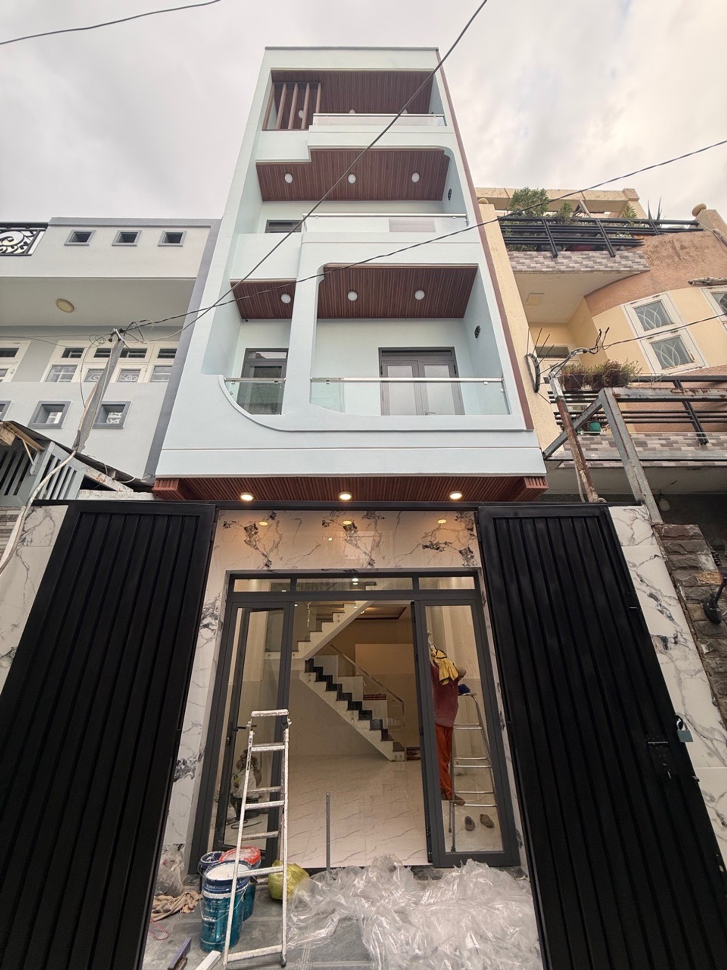 Nhà đẹp hẻm ô tô Tân Kỳ Tân Quý, 4 tầng rộng rãi
