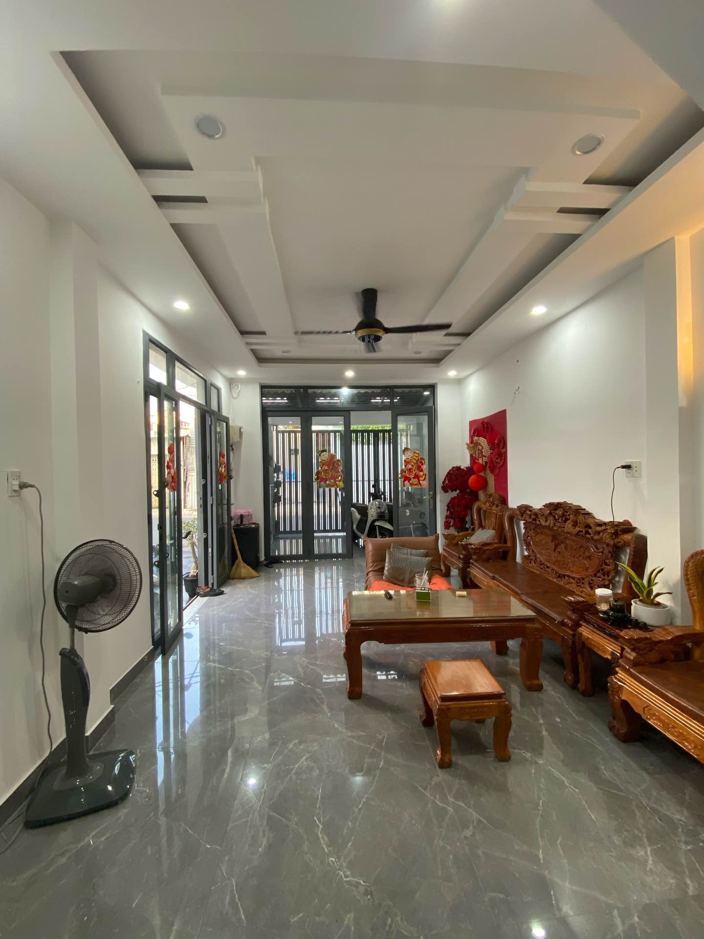 Bán nhà 4 tầng lô góc 2 mặt tiền khu Bùi Minh Trực Quận 8