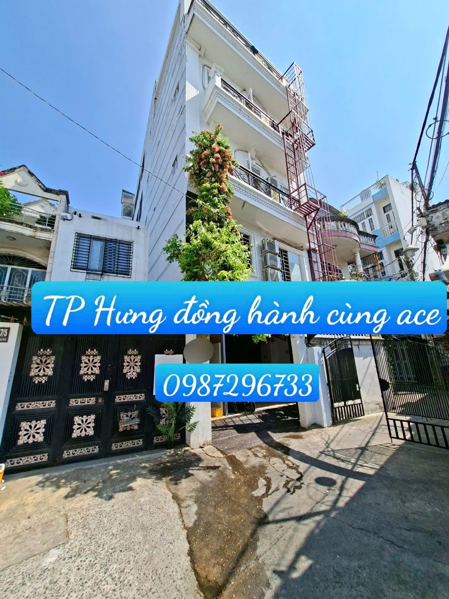 Bán nhà riêng 5 tầng tại Quận Tân Bình, diện tích 154m2, ô tô vào nhà, có thang máy