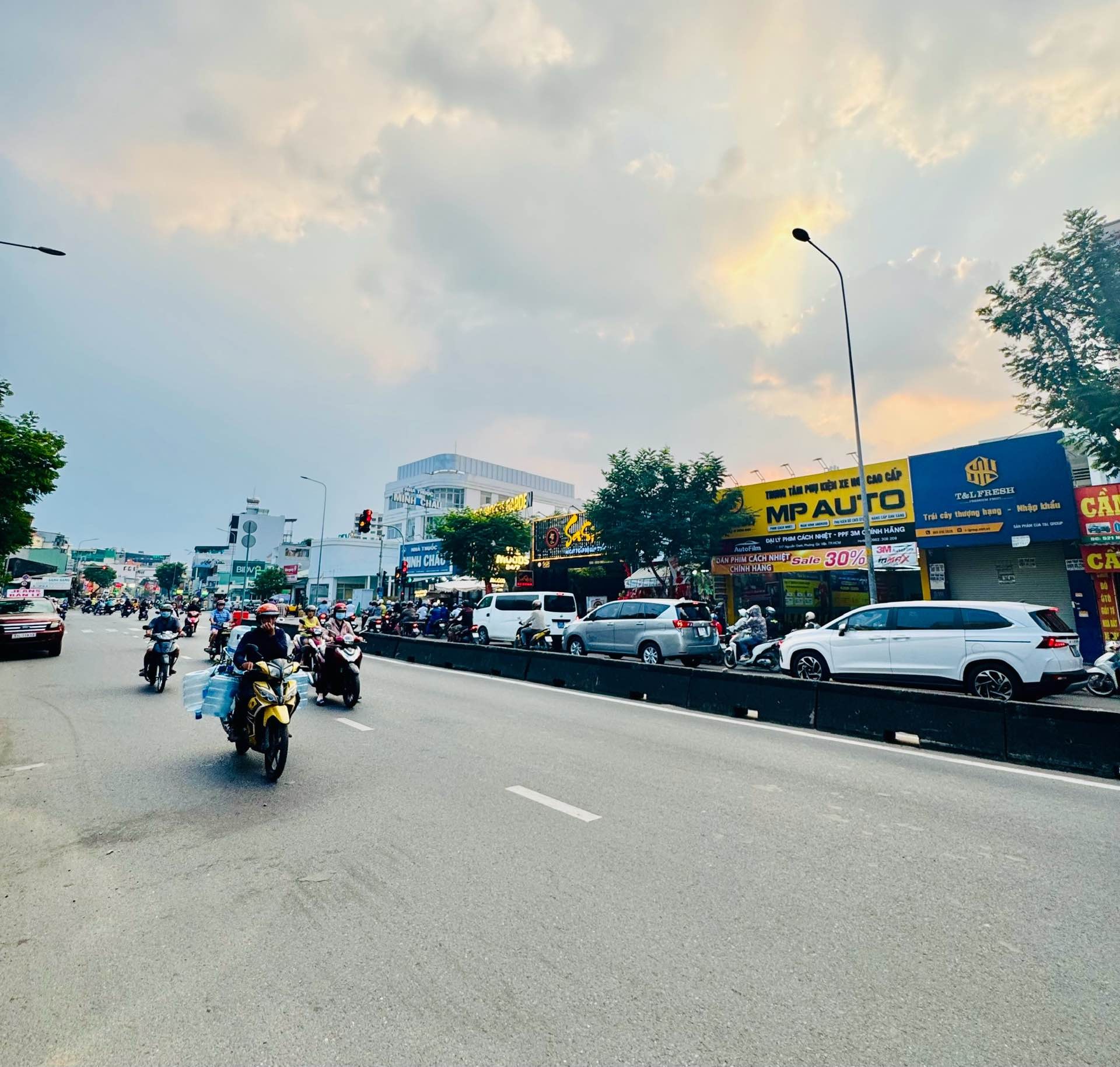 Nhà mặt phố Nguyễn Oanh, Gò Vấp – Không gian sinh hoạt đa tầng đẳng cấp