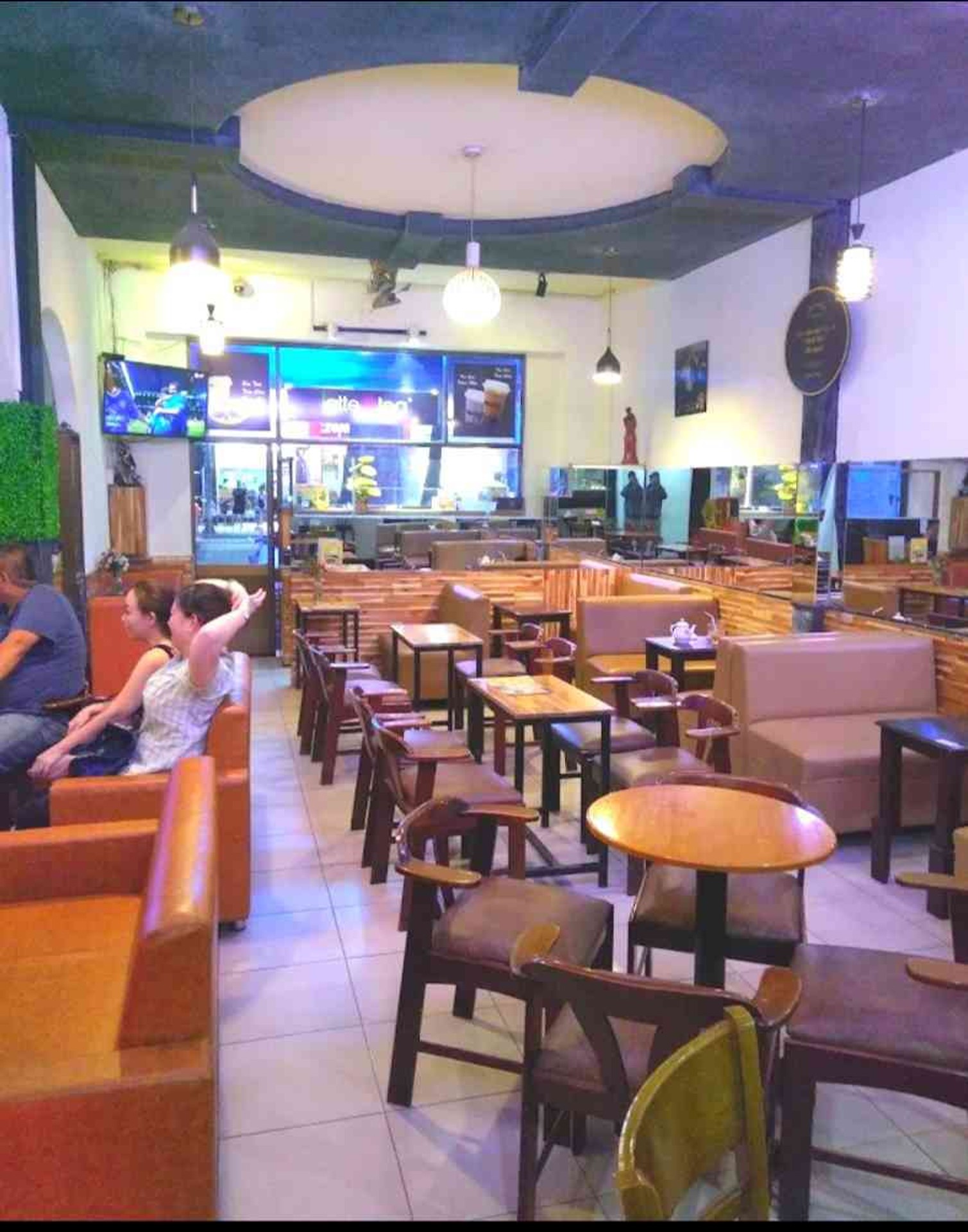 Bán nhà mặt phố Quận 5, mặt tiền rộng, vị trí kinh doanh đắc địa