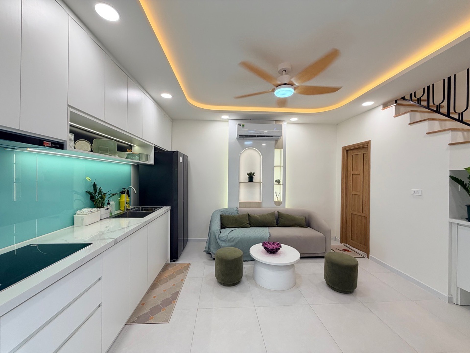 Nhà đẹp hẻm xe hơi Vạn Kiếp - Tiện kinh doanh, vào ở ngay