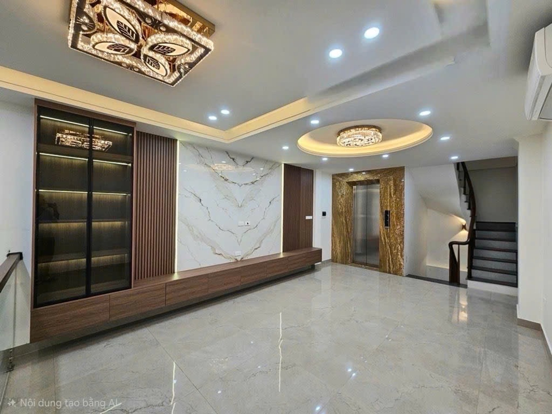 Bán nhà Phố Cù chính Lan 37mx8 tầng thang máy,phân lô quân đội,oto đỗ cửa giá 17,2 tỷ