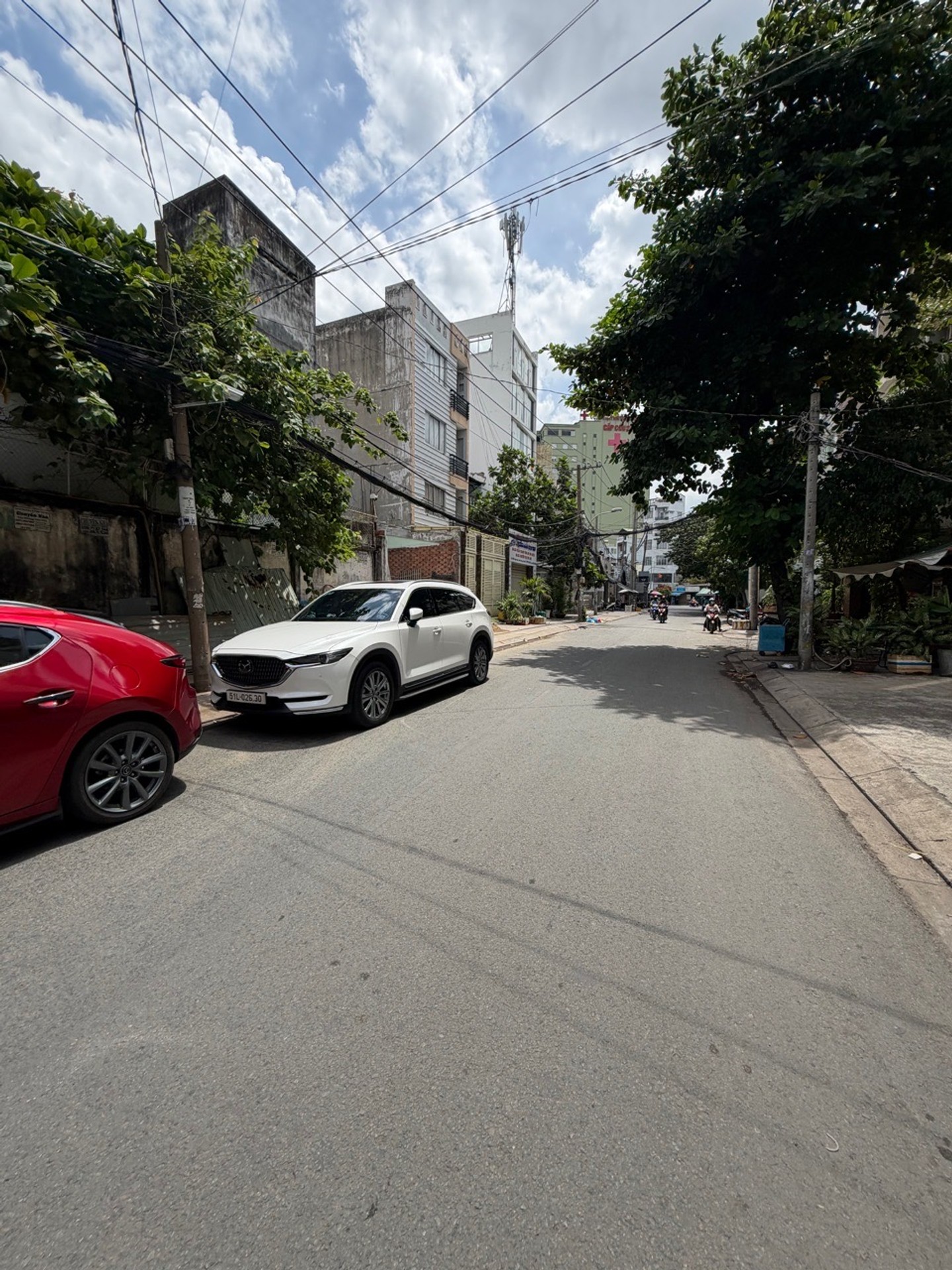 Nhà ngõ Nơ Trang Long, gần Vũ Ngọc Phan, tiện đầu tư